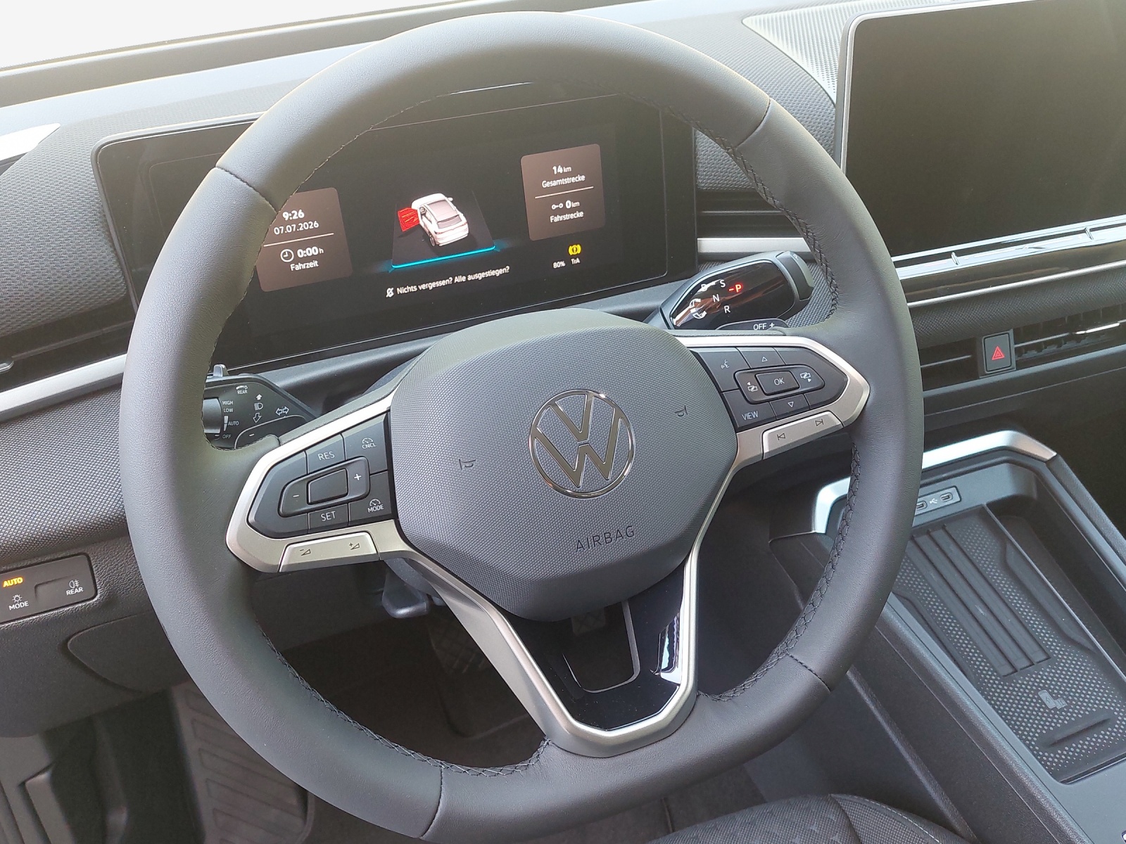 VW T-Roc 1.5 eTSI mHEV Trend DSG-image-9