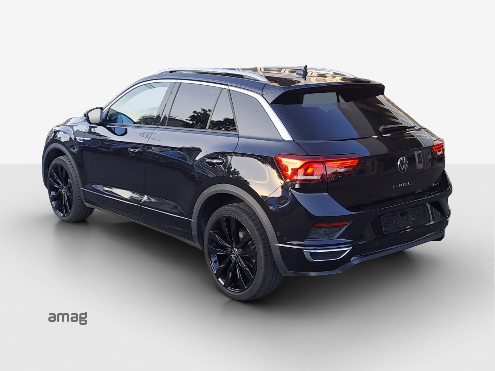 VW T-Roc 2.0 TSI Sport Selection DSG 4Motion-image-2