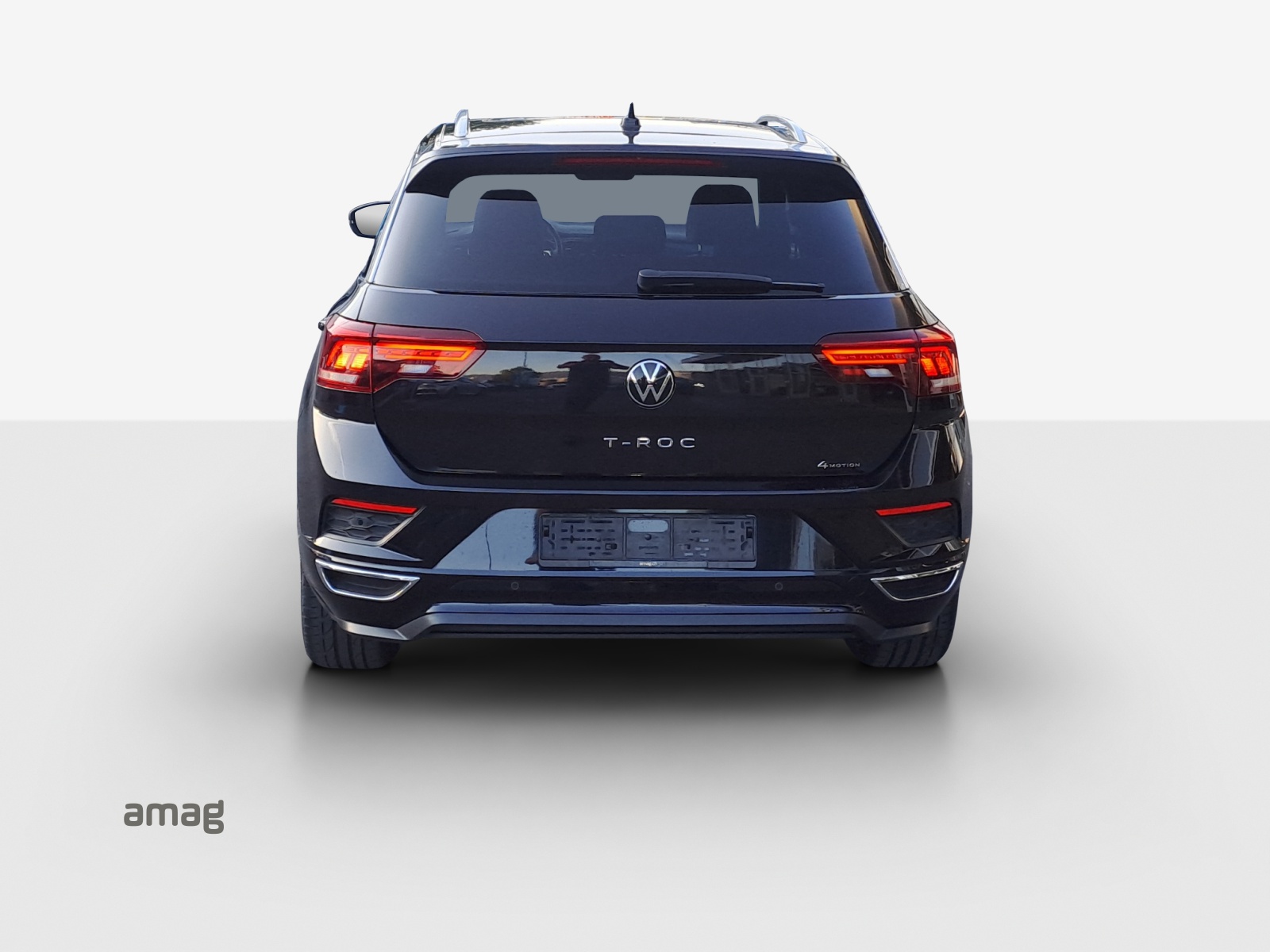 VW T-Roc 2.0 TSI Sport Selection DSG 4Motion-image-3