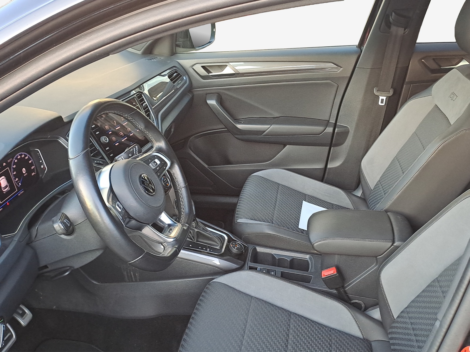 VW T-Roc 2.0 TSI Sport Selection DSG 4Motion-image-7