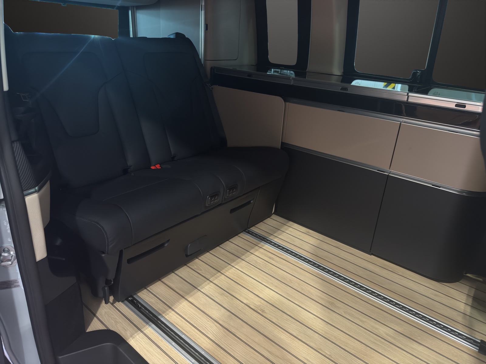 MERCEDES-BENZ Marco Polo 300 d 4M Automat-image-7