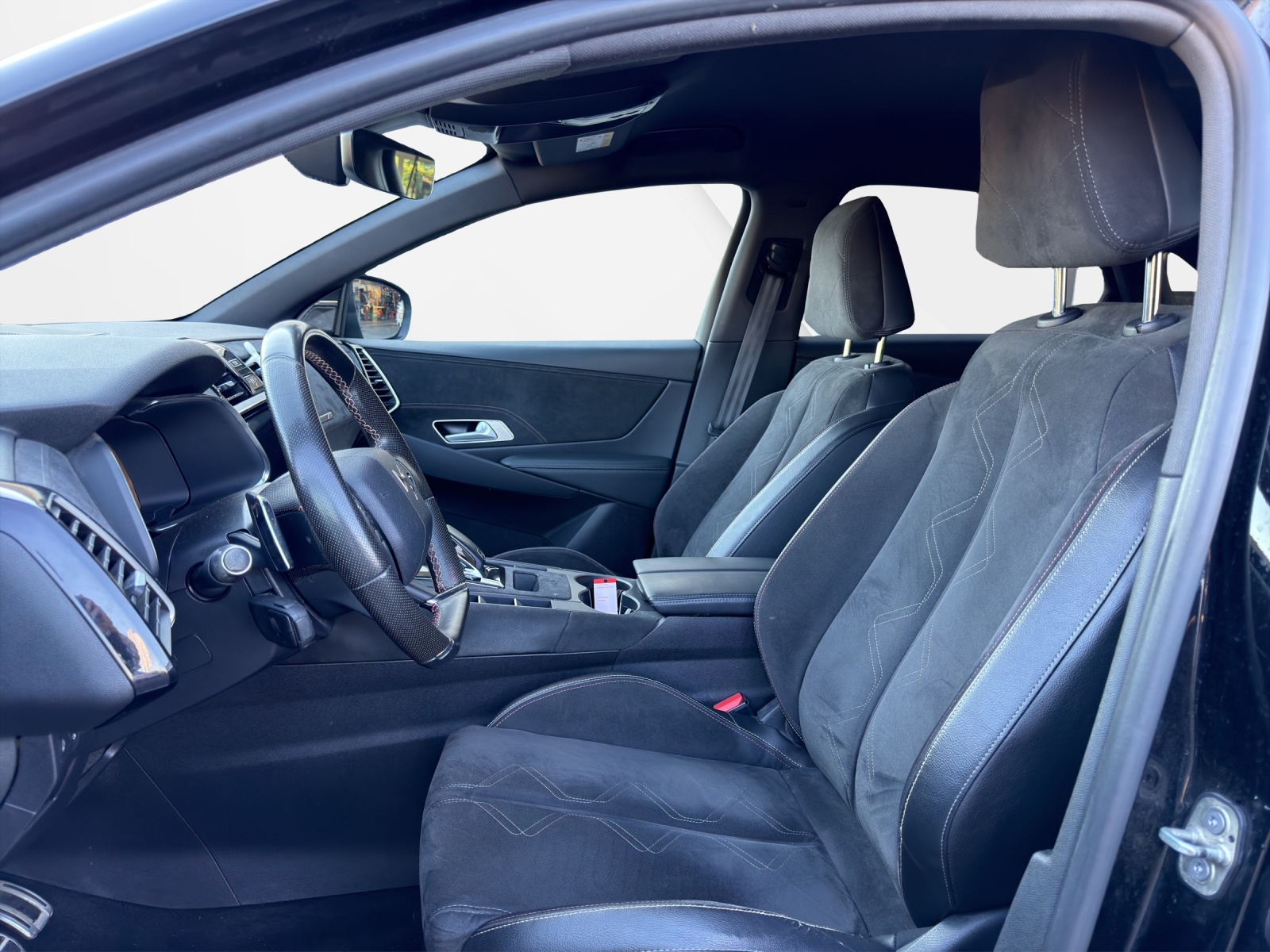DS AUTOMOBILES DS 7 Crossback 1.6 THP Performance Line-image-6