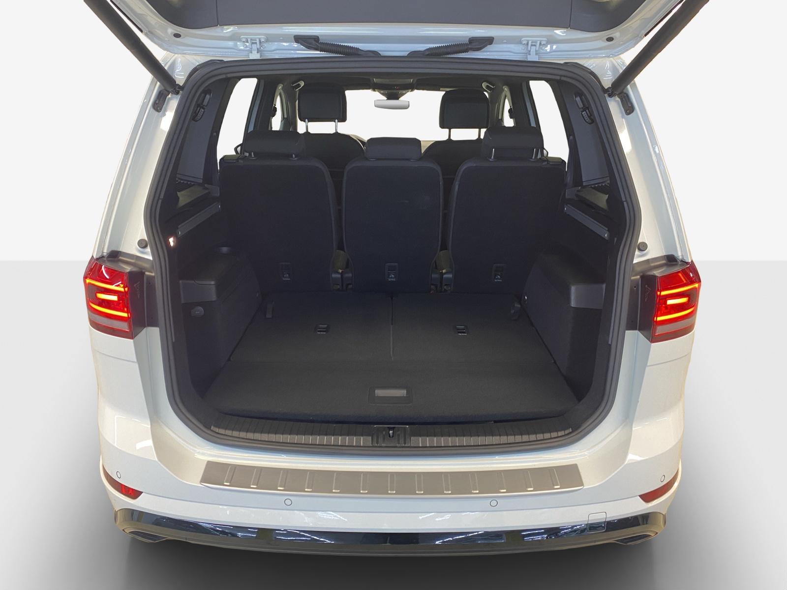 VW Touran 1.5 TSI EVO Highline DSG-image-12