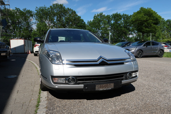 CITROEN C6 3.0i V6 Lignage-image-7