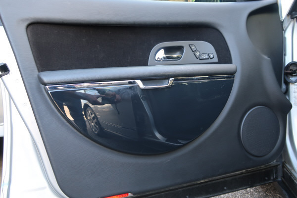 CITROEN C6 3.0i V6 Lignage-image-13