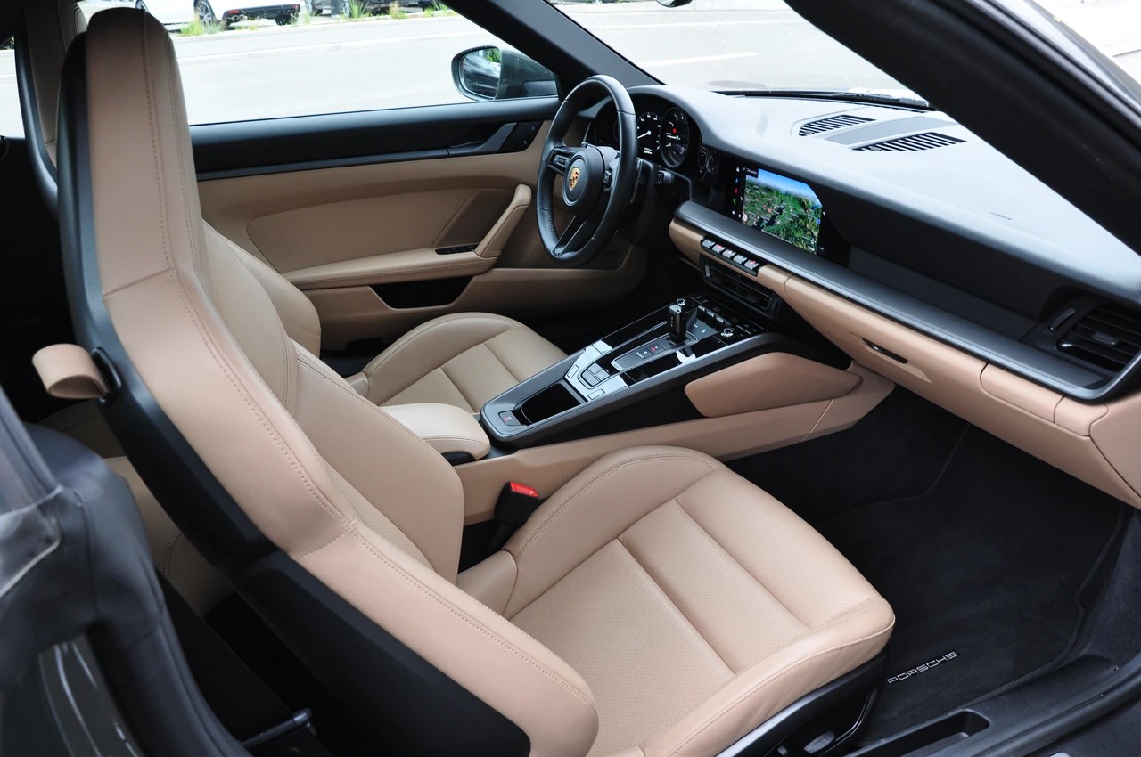 PORSCHE 911 Carrera 4S Cabriolet PDK-image-17