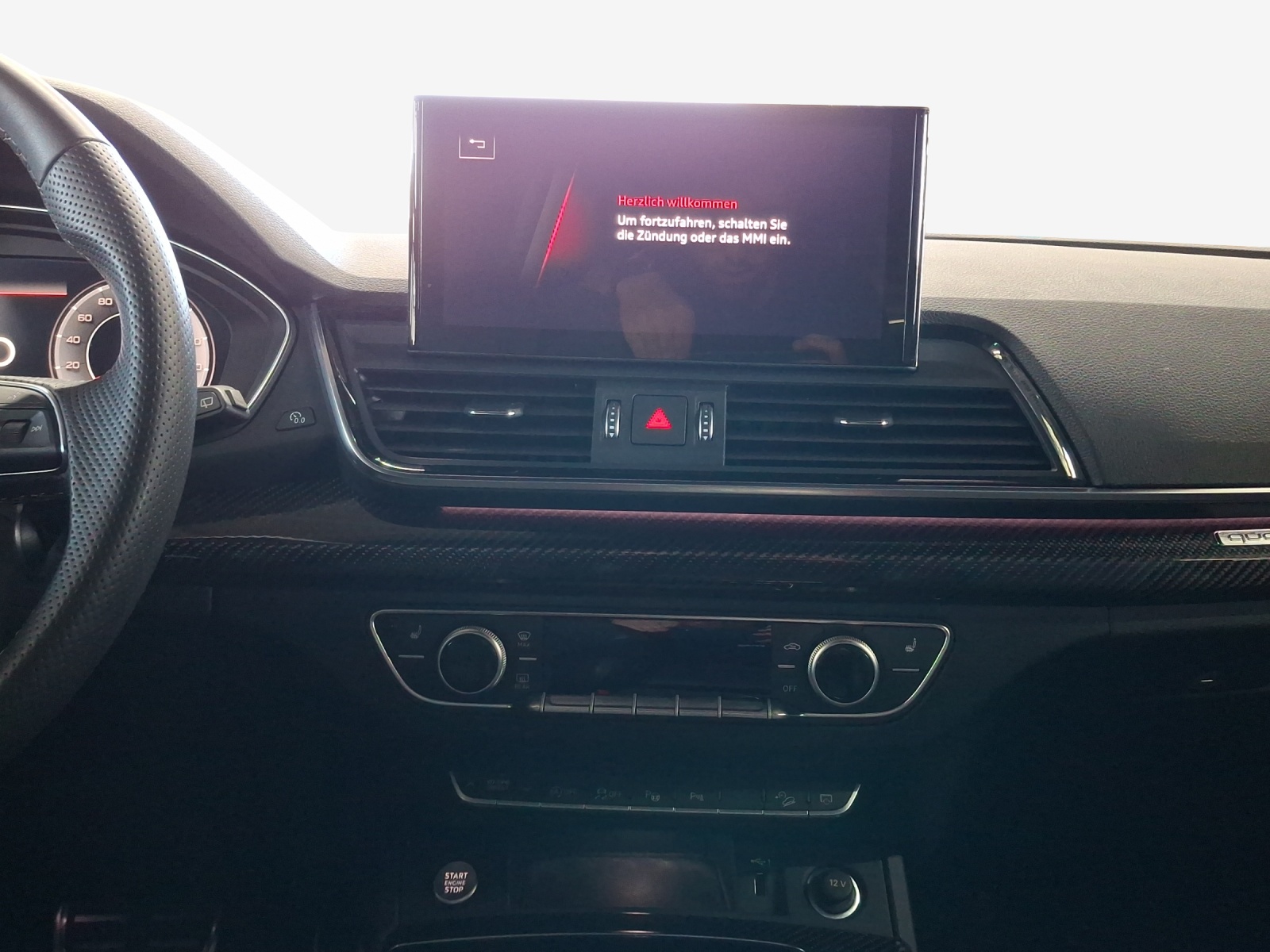 AUDI Q5 Sportback 40 TDI Blackedition quattro S-tronic-image-10
