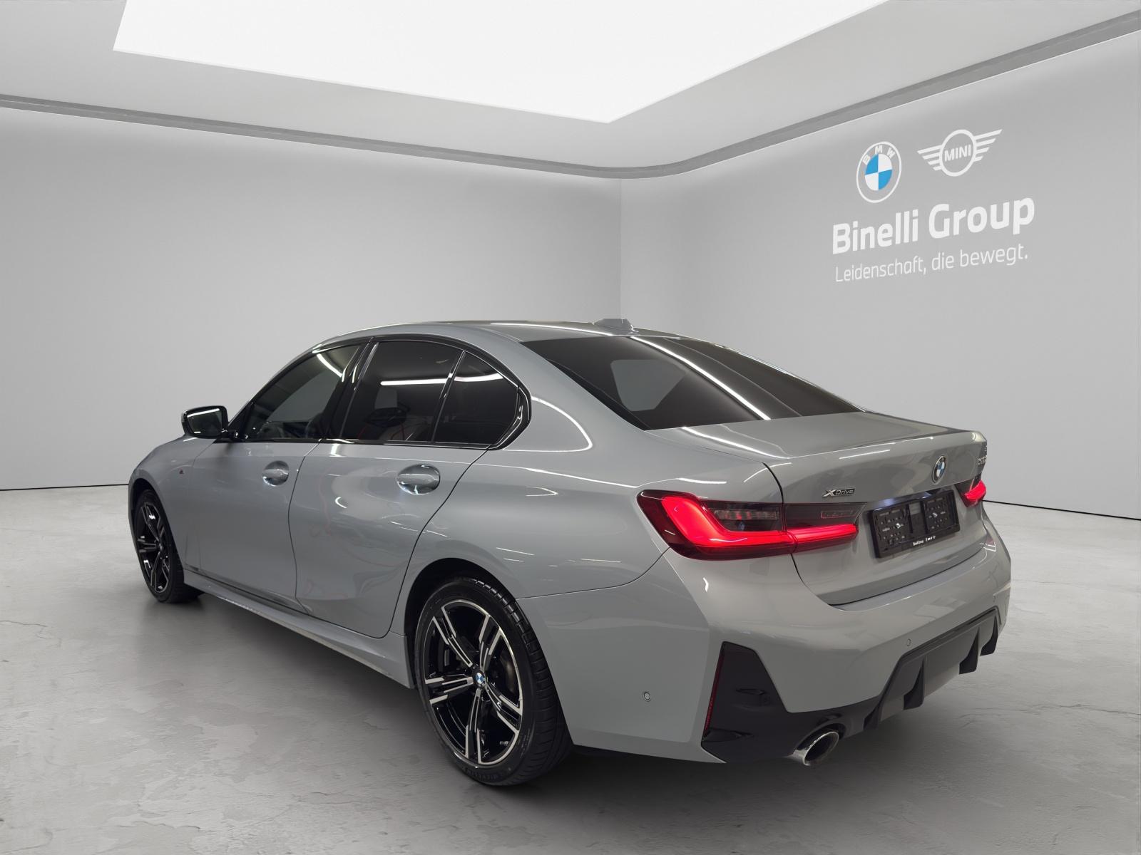 BMW 330d xDrive Limousine-image-2