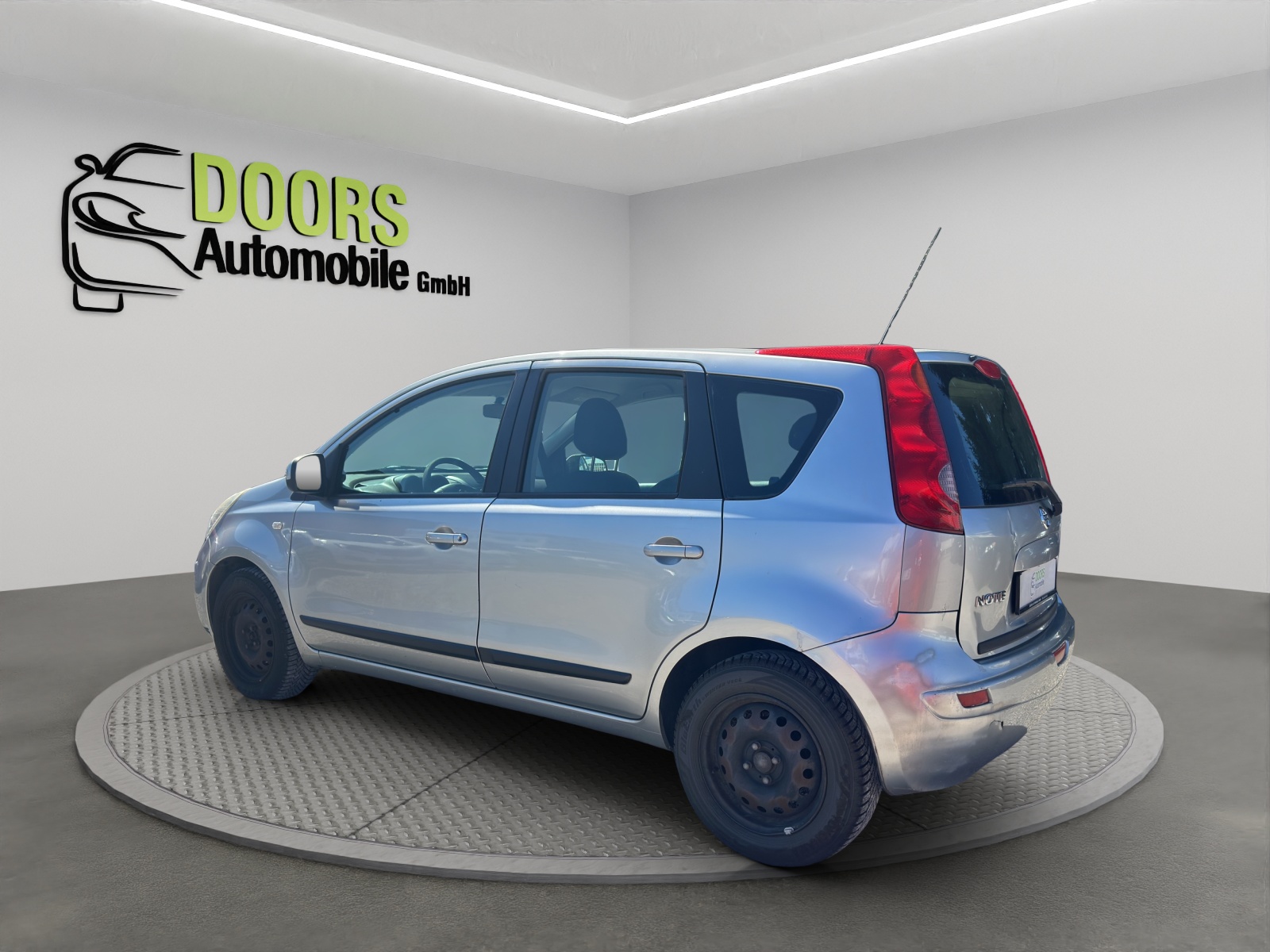 NISSAN Note 1.6 tekna-image-5