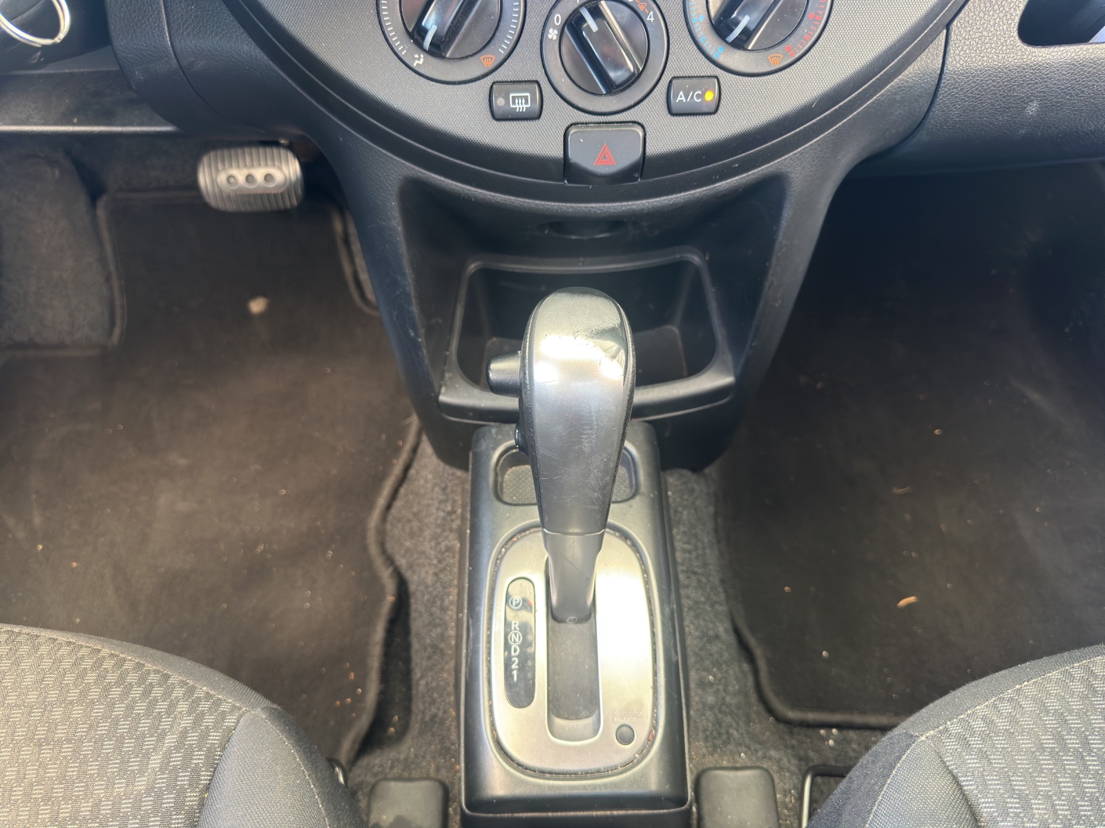 NISSAN Note 1.6 tekna-image-14
