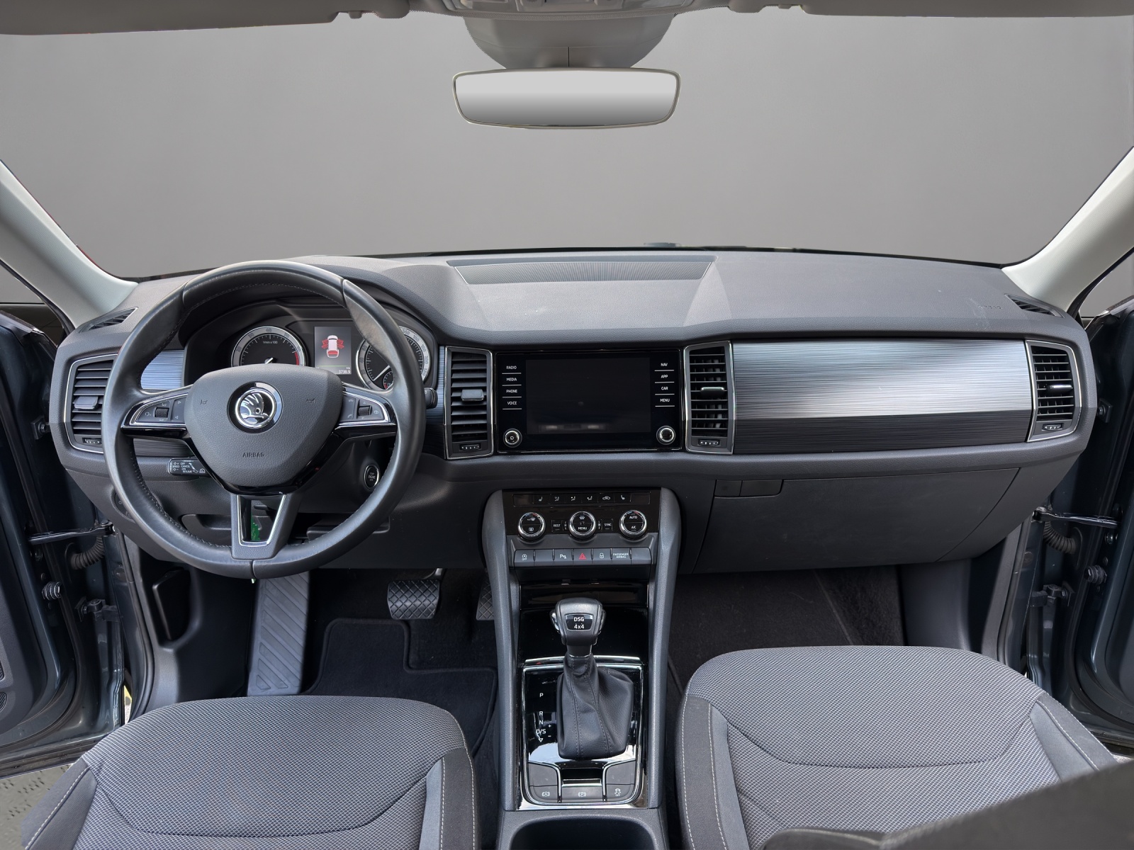 SKODA Kodiaq 1.4 TSI Ambition DSG 4x4-image-13