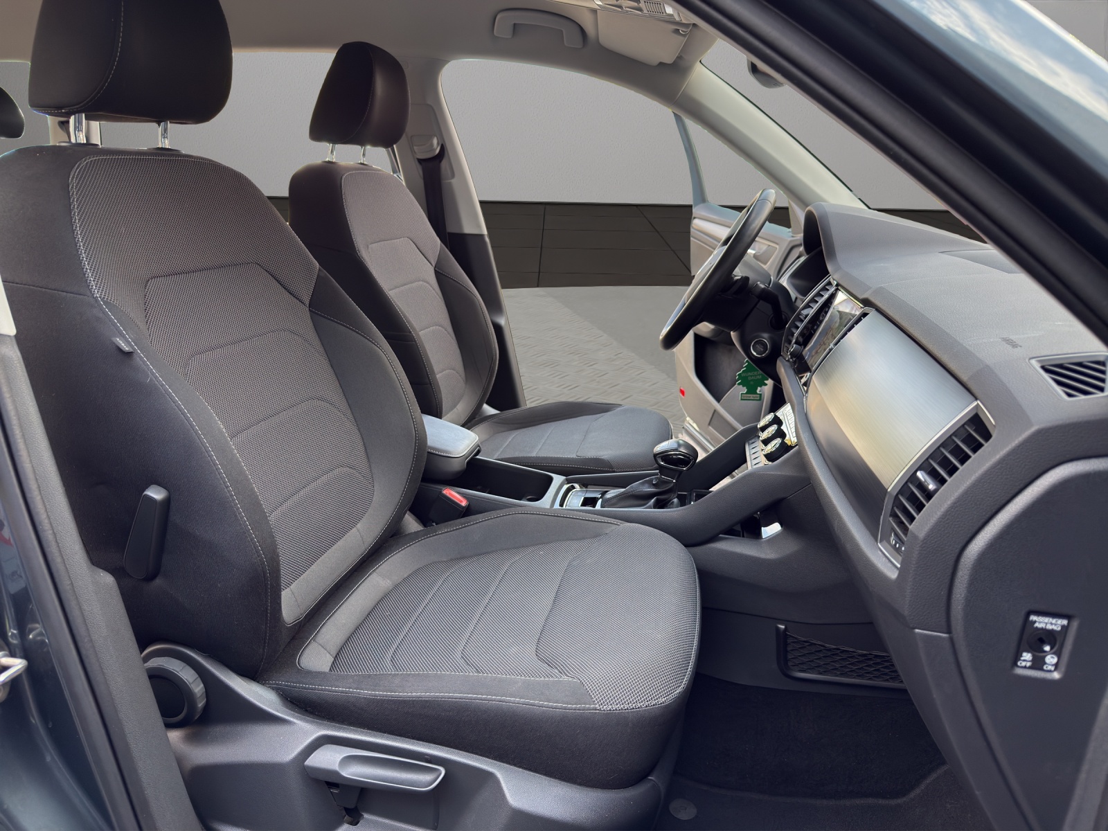 SKODA Kodiaq 1.4 TSI Ambition DSG 4x4-image-16
