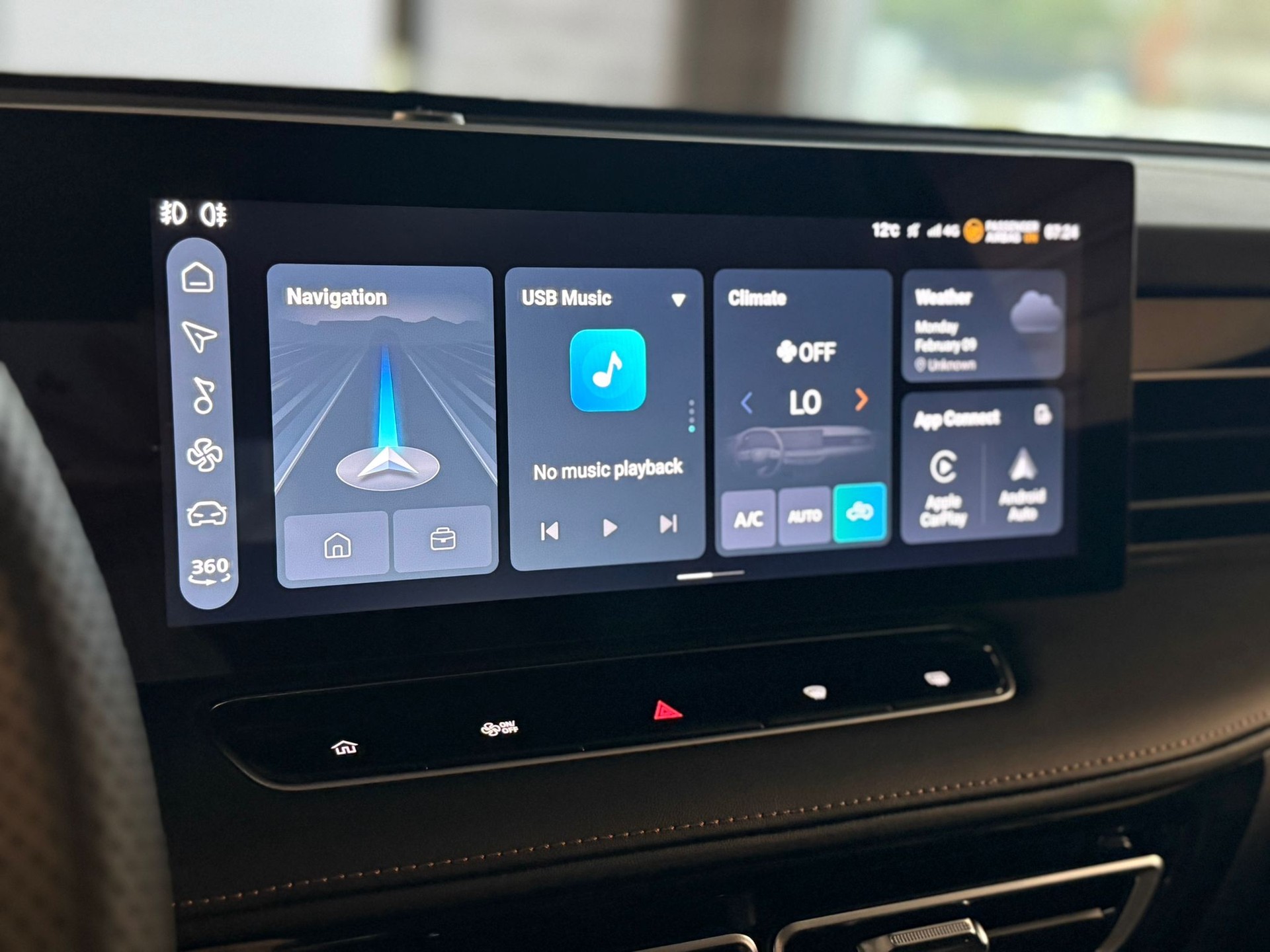MG HS 1.5 T HEV Luxury-image-13