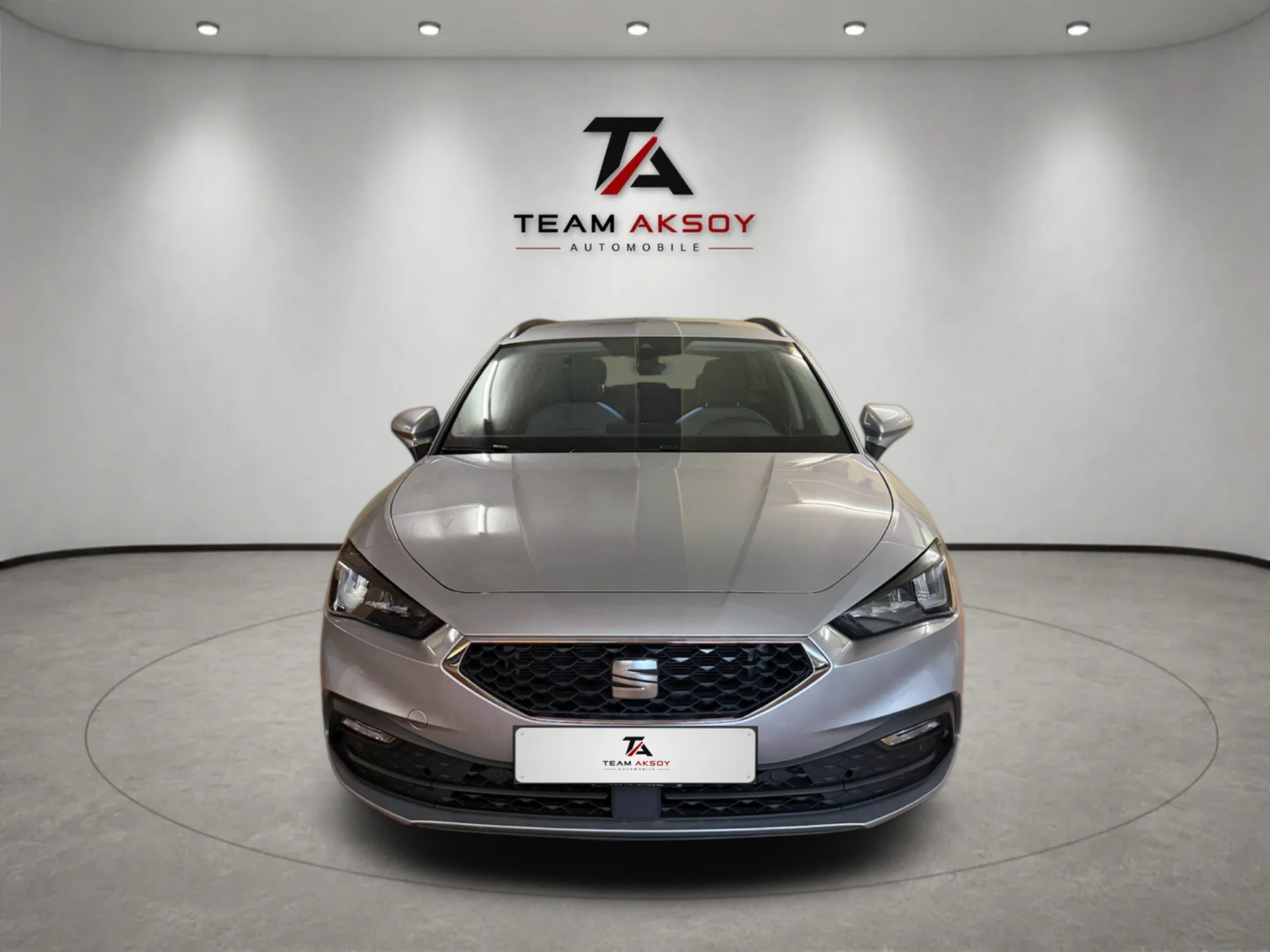 SEAT Leon ST 2.0 TDI EVO DSG Style-showroom-element-1
