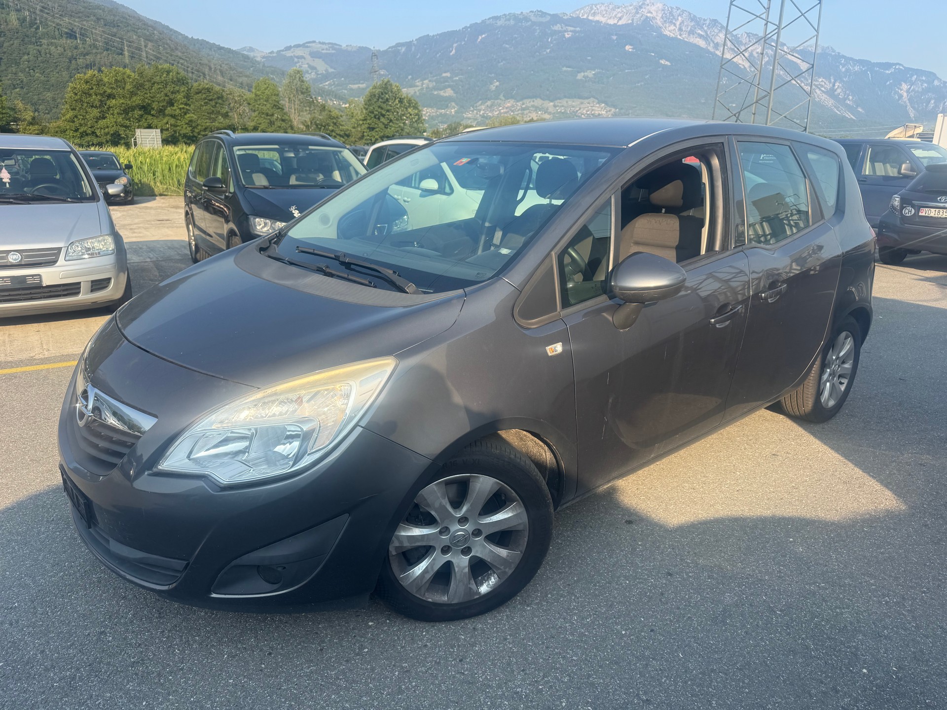 OPEL Meriva 1.7 CDTi Enjoy Automatic-image-0