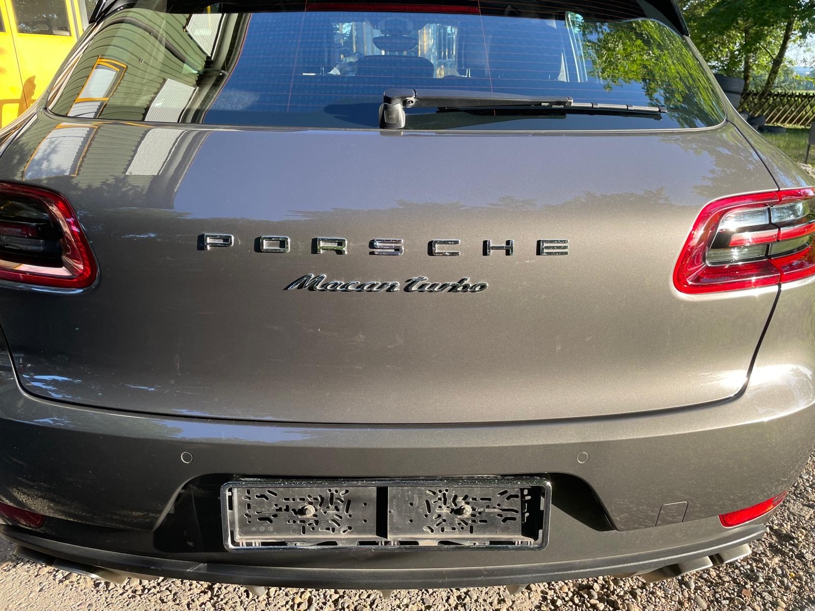 PORSCHE 3.6 V6 Turbo-image-3