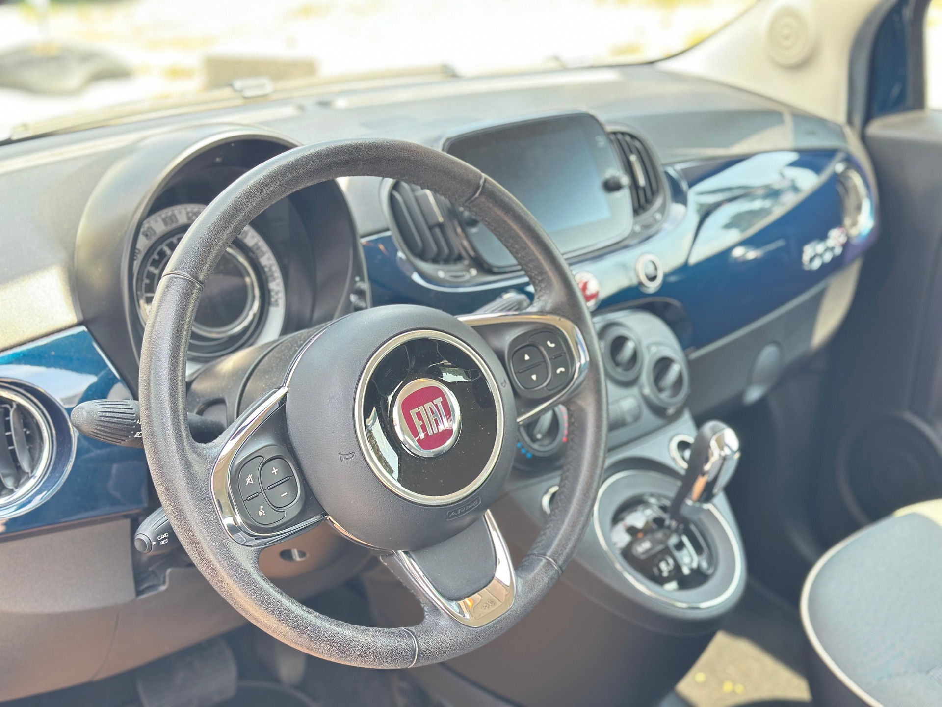 FIAT 500C 1.2 Lounge Dualogic-image-7