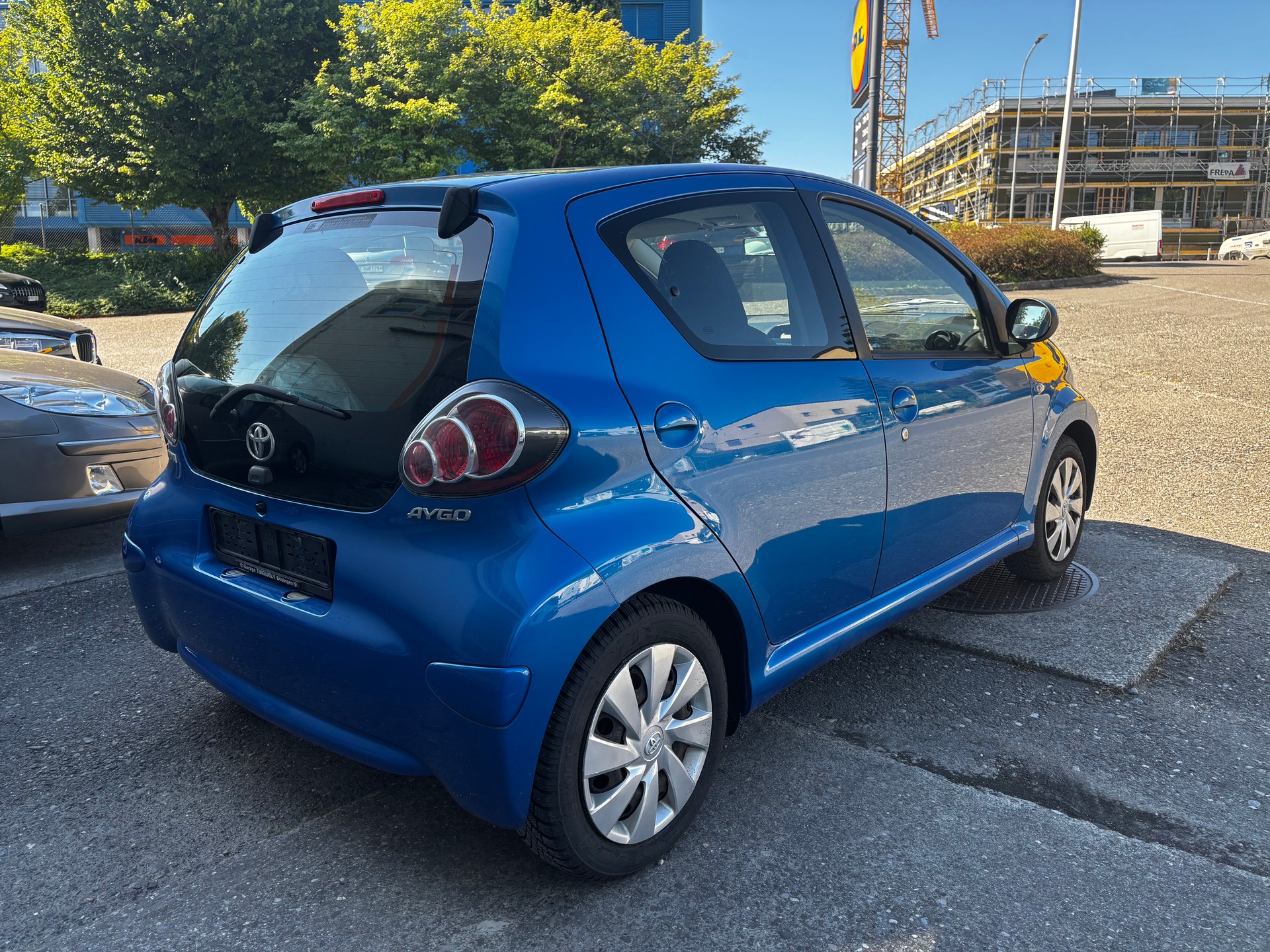 TOYOTA Aygo 1.0 VVT-i Sol-image-4