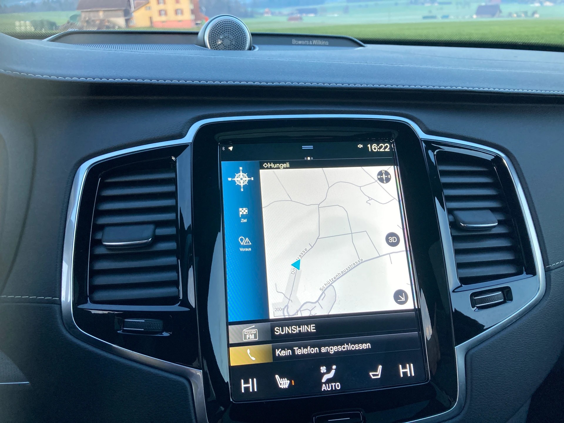 VOLVO XC90 B5 Benzin Mild Hybrid AWD R-Design Geartronic-image-11