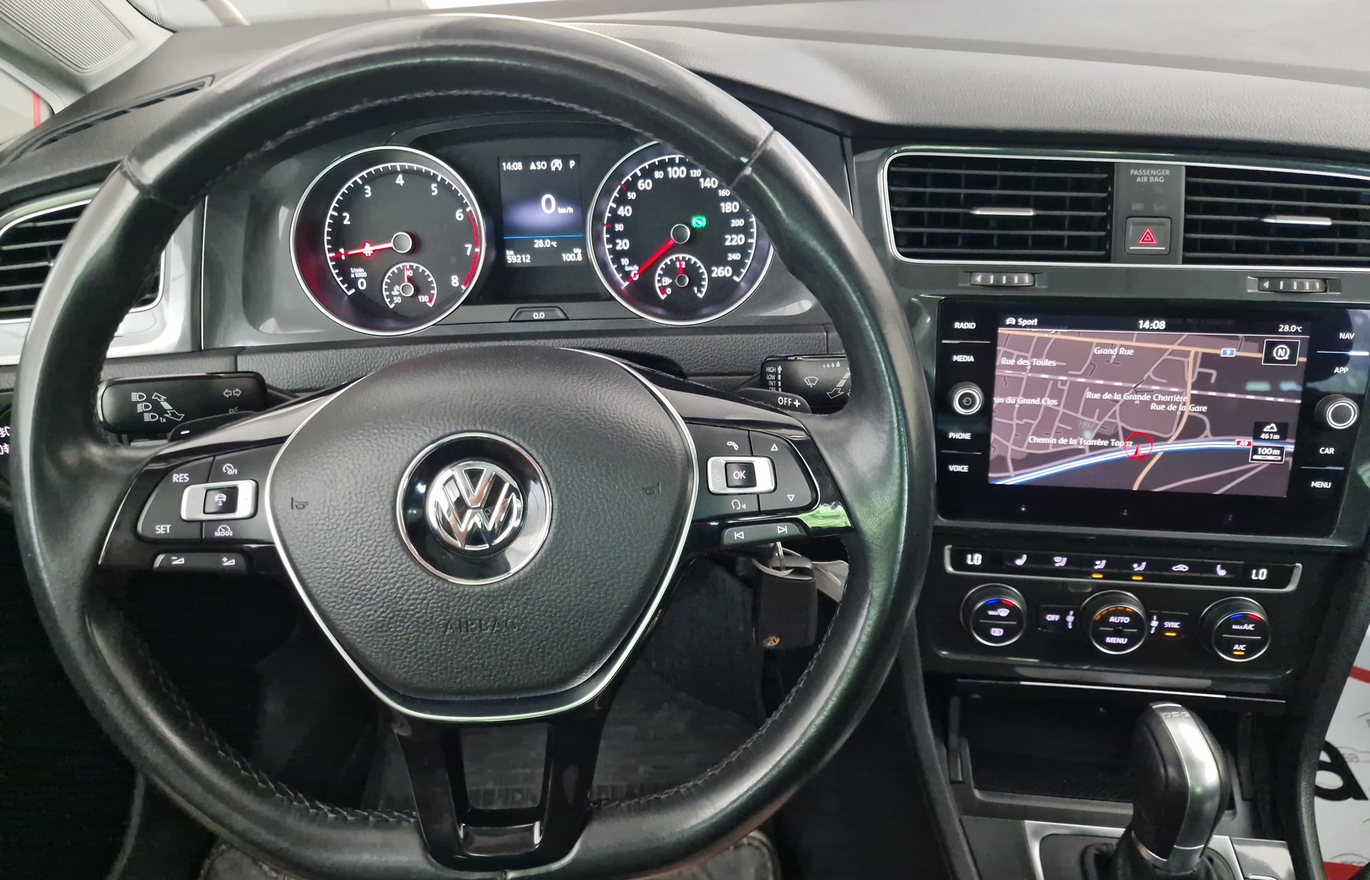 VW Golf 1.5 TSI EVO Highline DSG-image-9