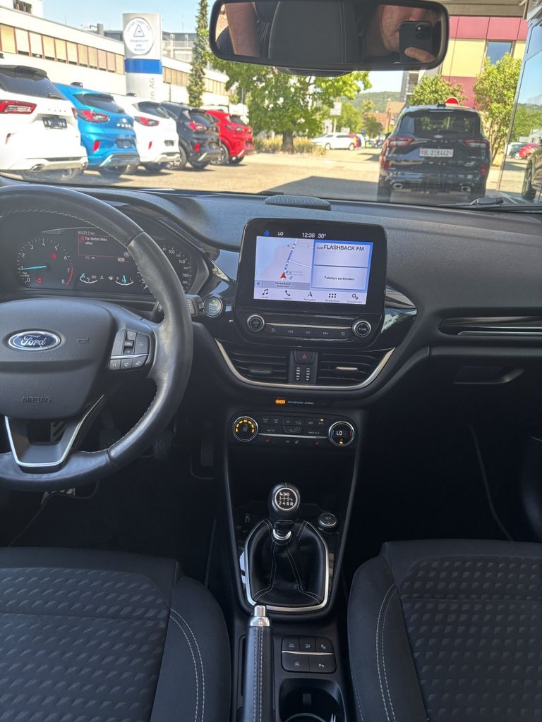 FORD Fiesta 1.0 EcoB Titanium-image-2