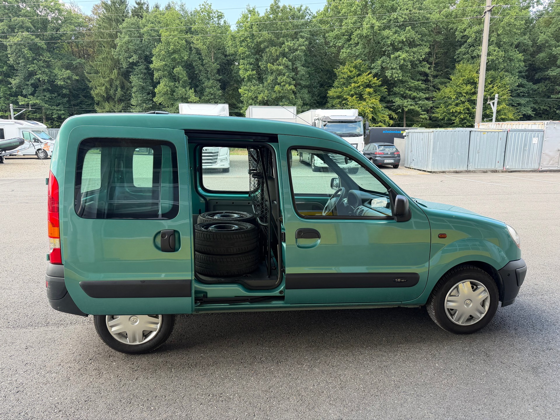 RENAULT Kangoo 1.6 16V-image-8