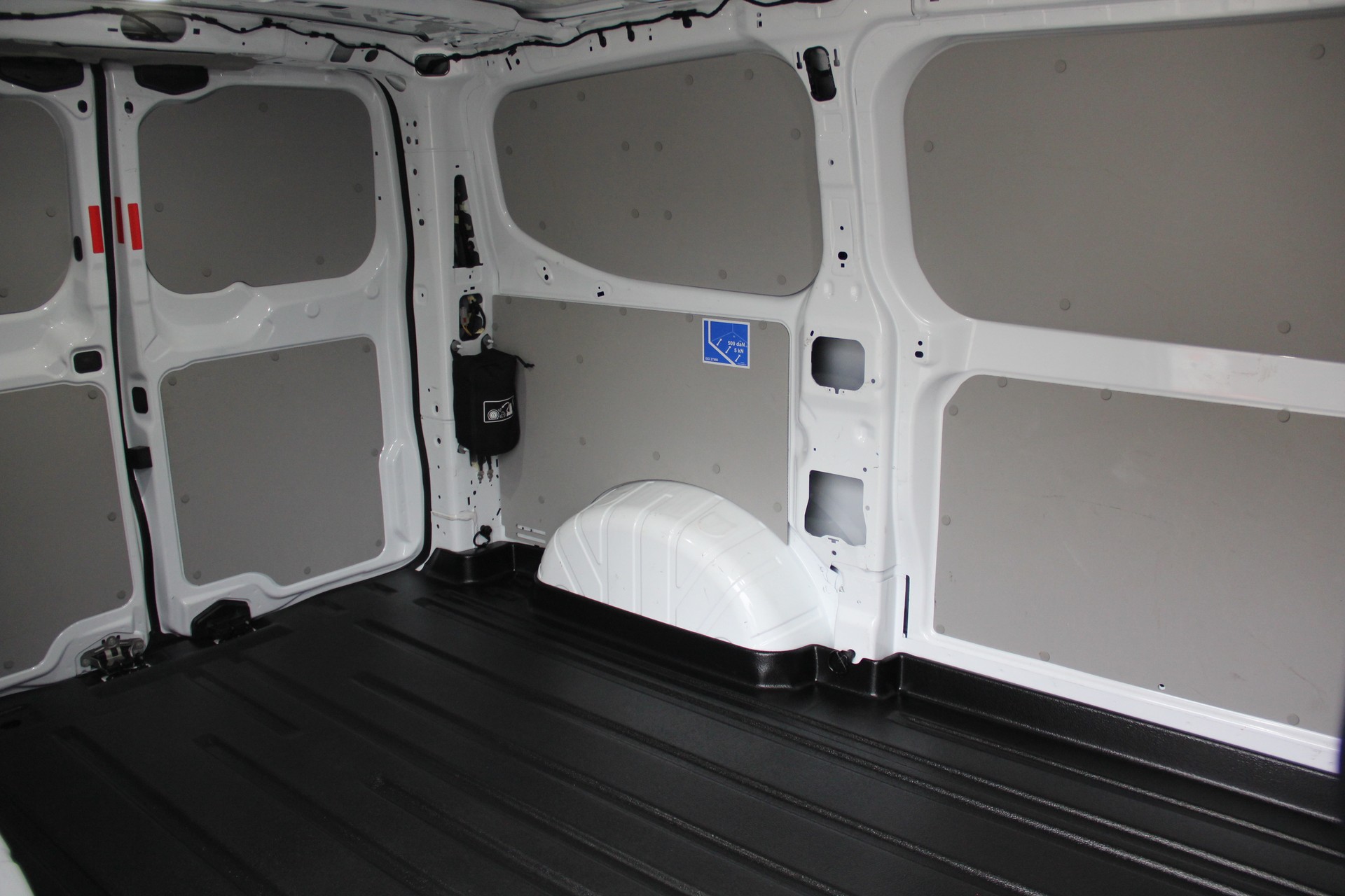 FORD Transit Custom Van 280 L1H1 Trend Automat *RÜCKFAHRKAMERA* *AUTOMAT* TEMPOMAT *LADERAUM-AUSB.* ASSIST.-PAKET *3-JAHRE-GARANTIE*-image-7
