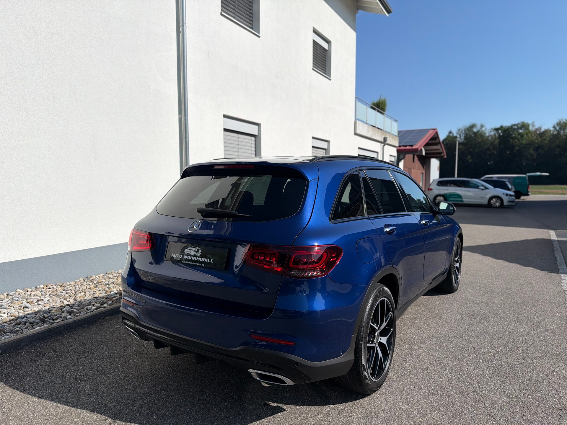MERCEDES-BENZ GLC 300 d AMG Line 4Matic 9G-Tronic-image-6