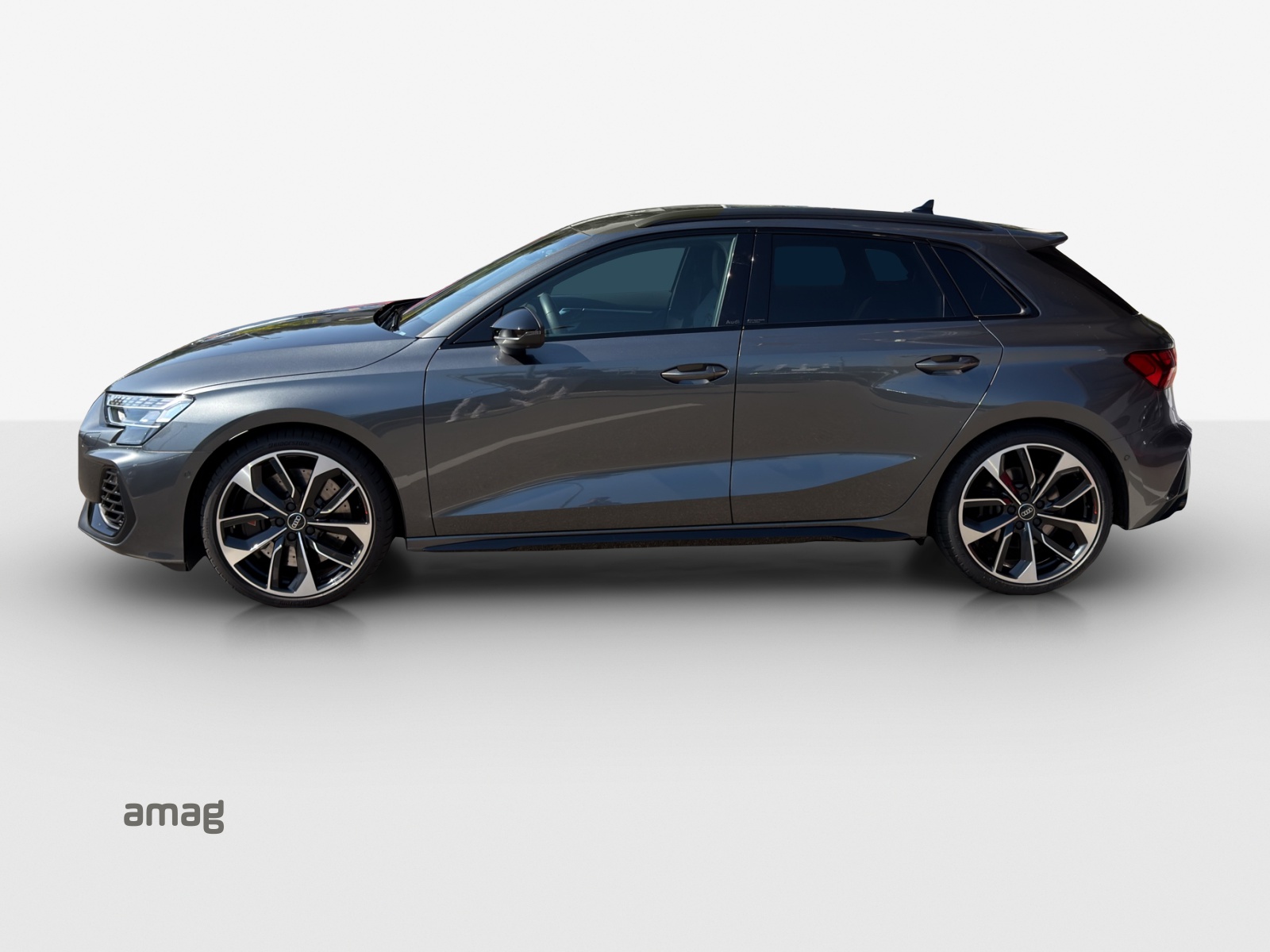 AUDI S3 Sportback TFSI quattro S-tronic-image-1