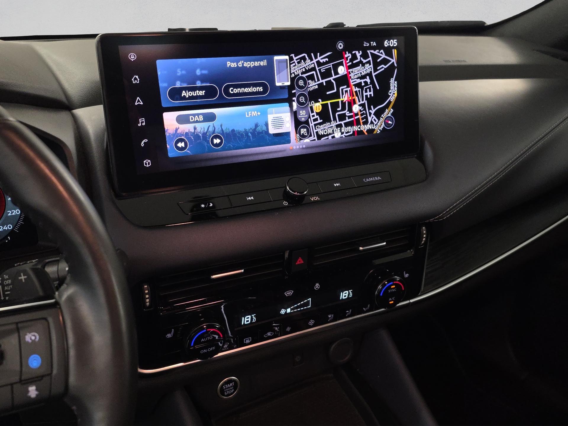 NISSAN Qashqai 1.3 DIG-T MHEV Tekna Xtronic-image-11