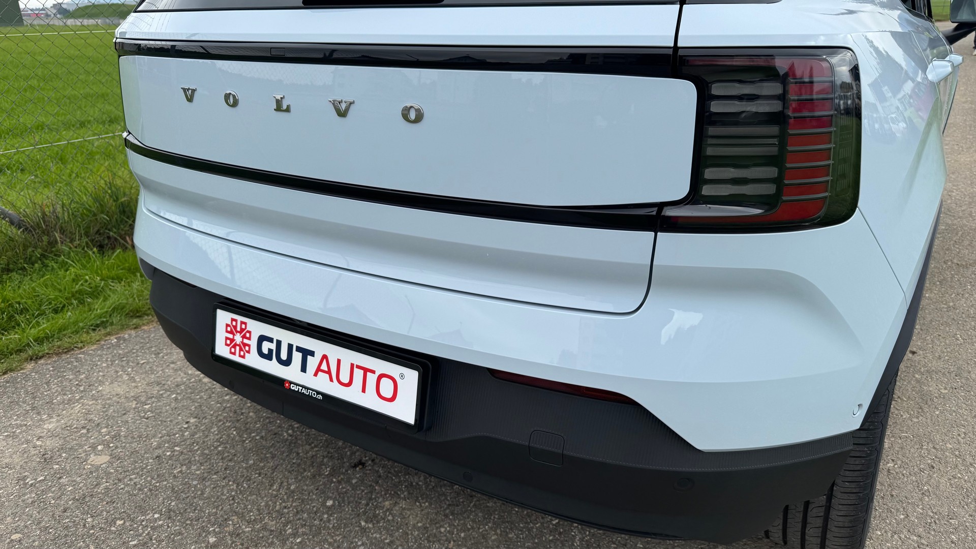 VOLVO EX30 E60 69kWh TWIN ULTRA PERFORMNCE AWD * ANHÄNGERKUPPLUNG-image-10