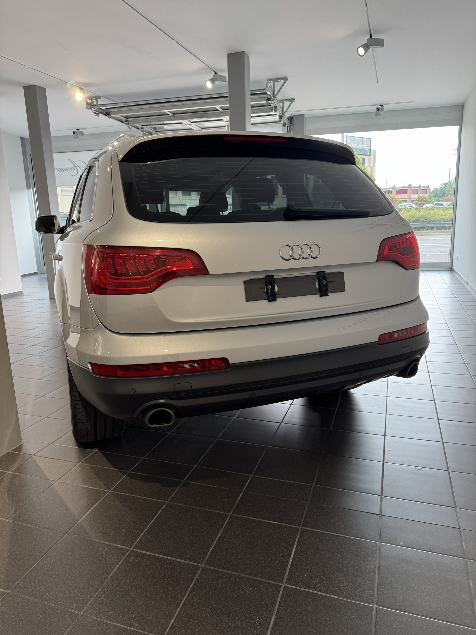 AUDI Q7 3.0 TDI quattro tiptronic-image-2