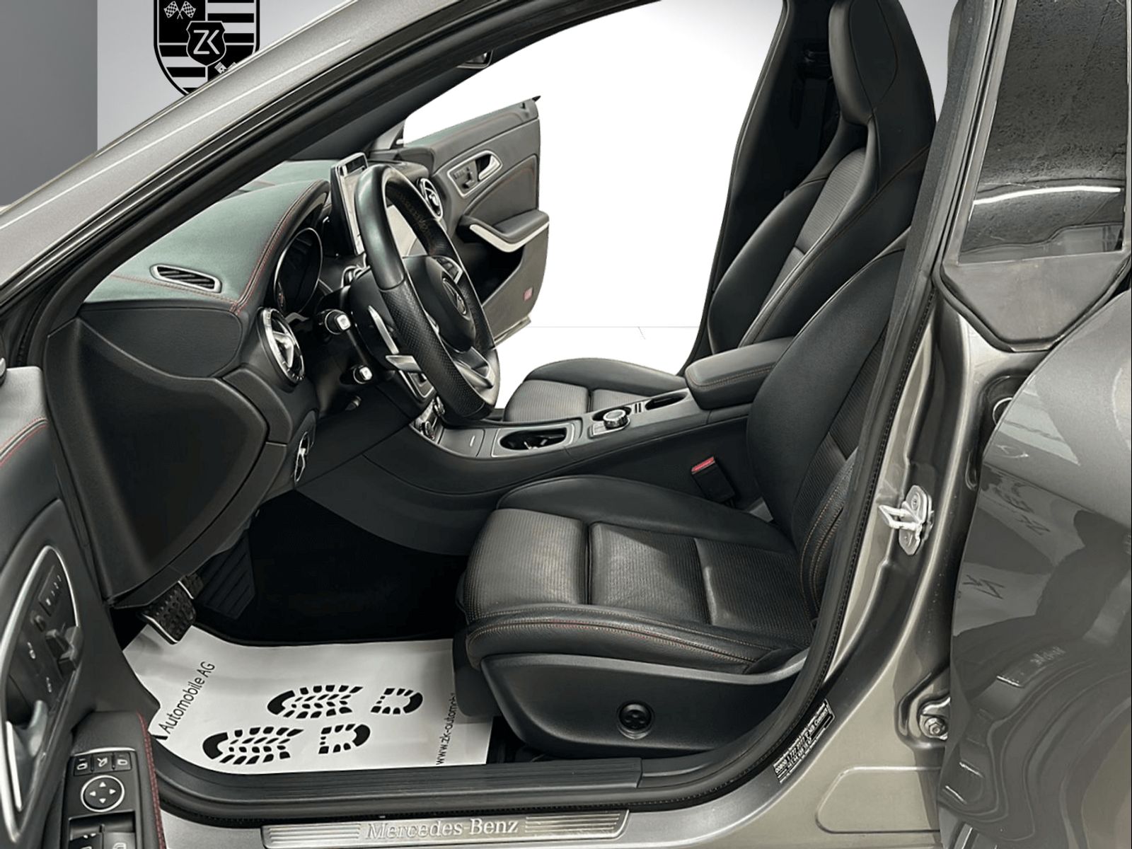 MERCEDES-BENZ CLA Shooting Brake 220 CDI AMG Line 4Matic 7G-DCT-image-5