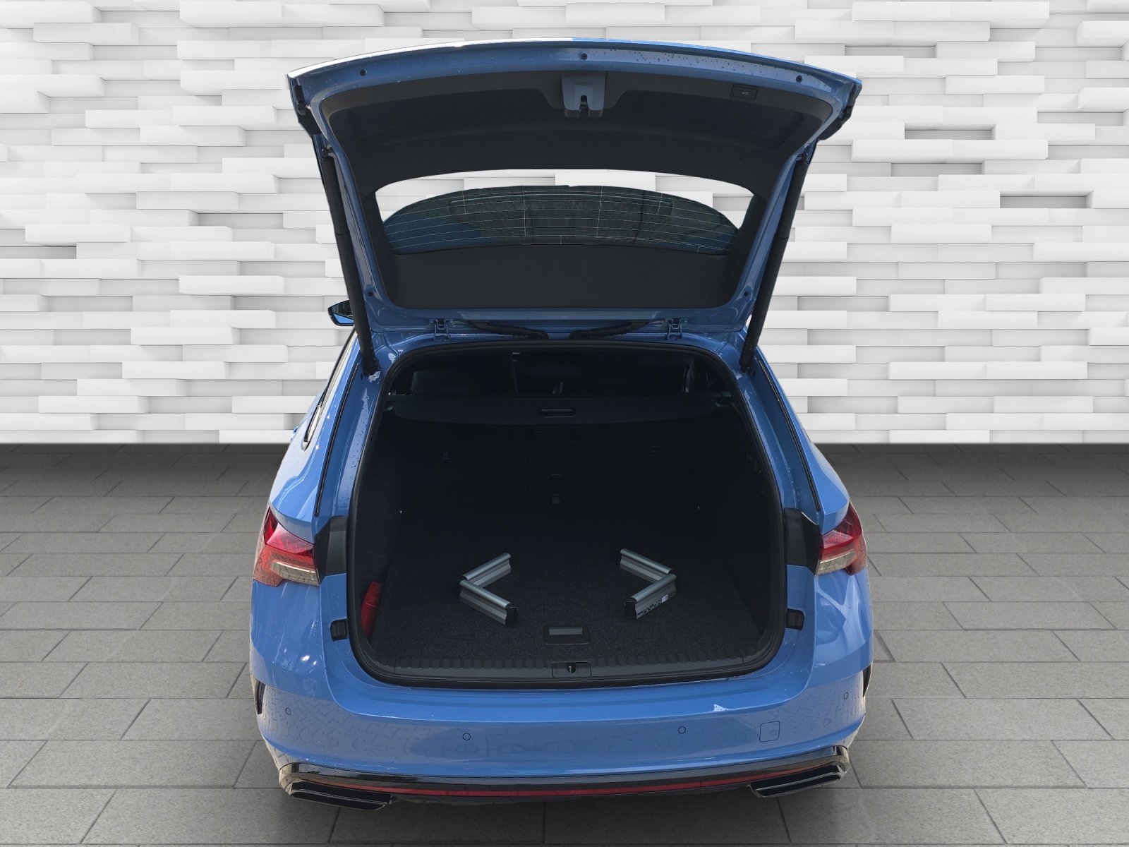 SKODA Octavia Combi 2.0 TSI DSG RS-image-9