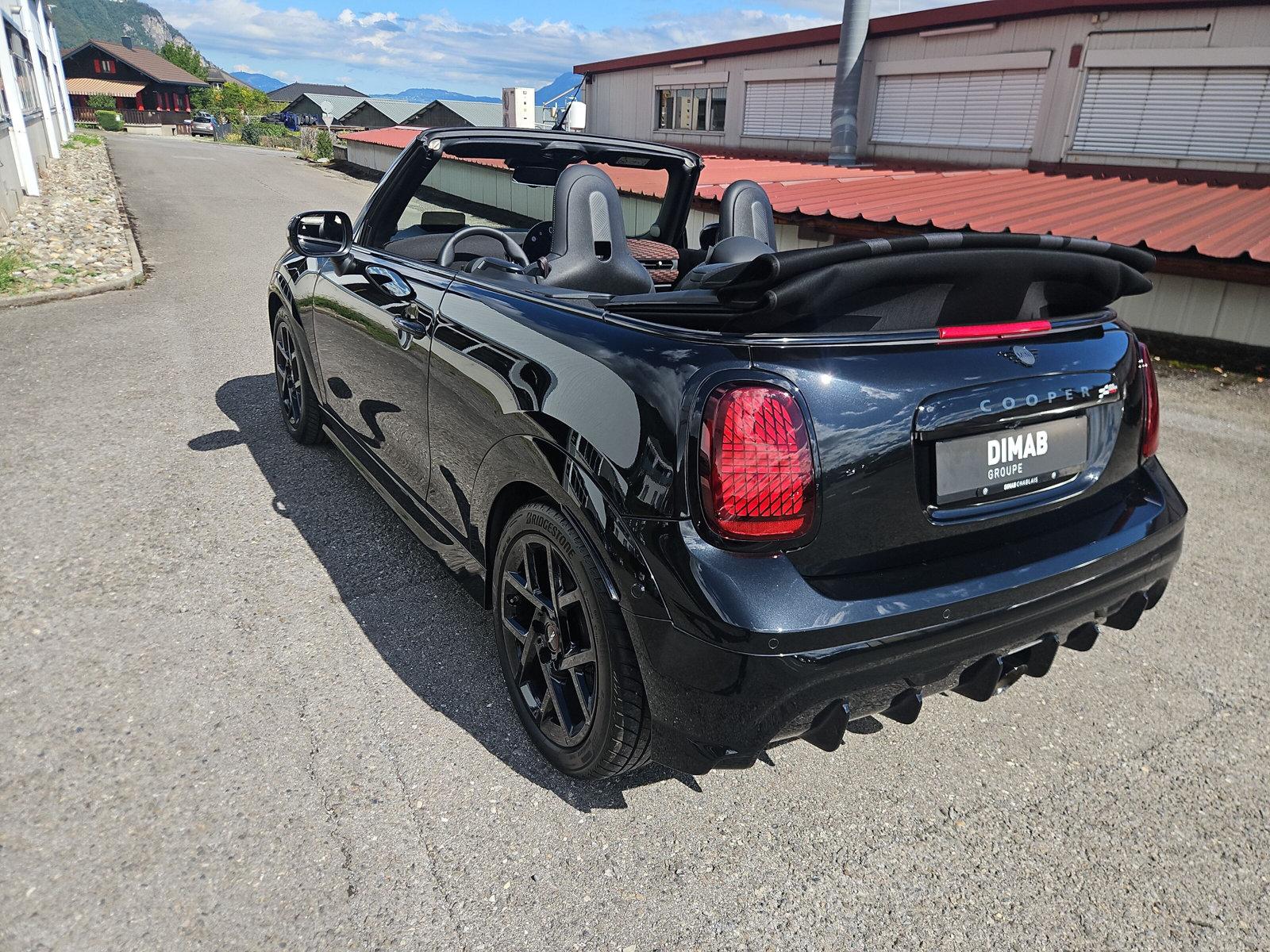 MINI Cabrio John Cooper Works Trim F57 2.0i (CH)-image-26