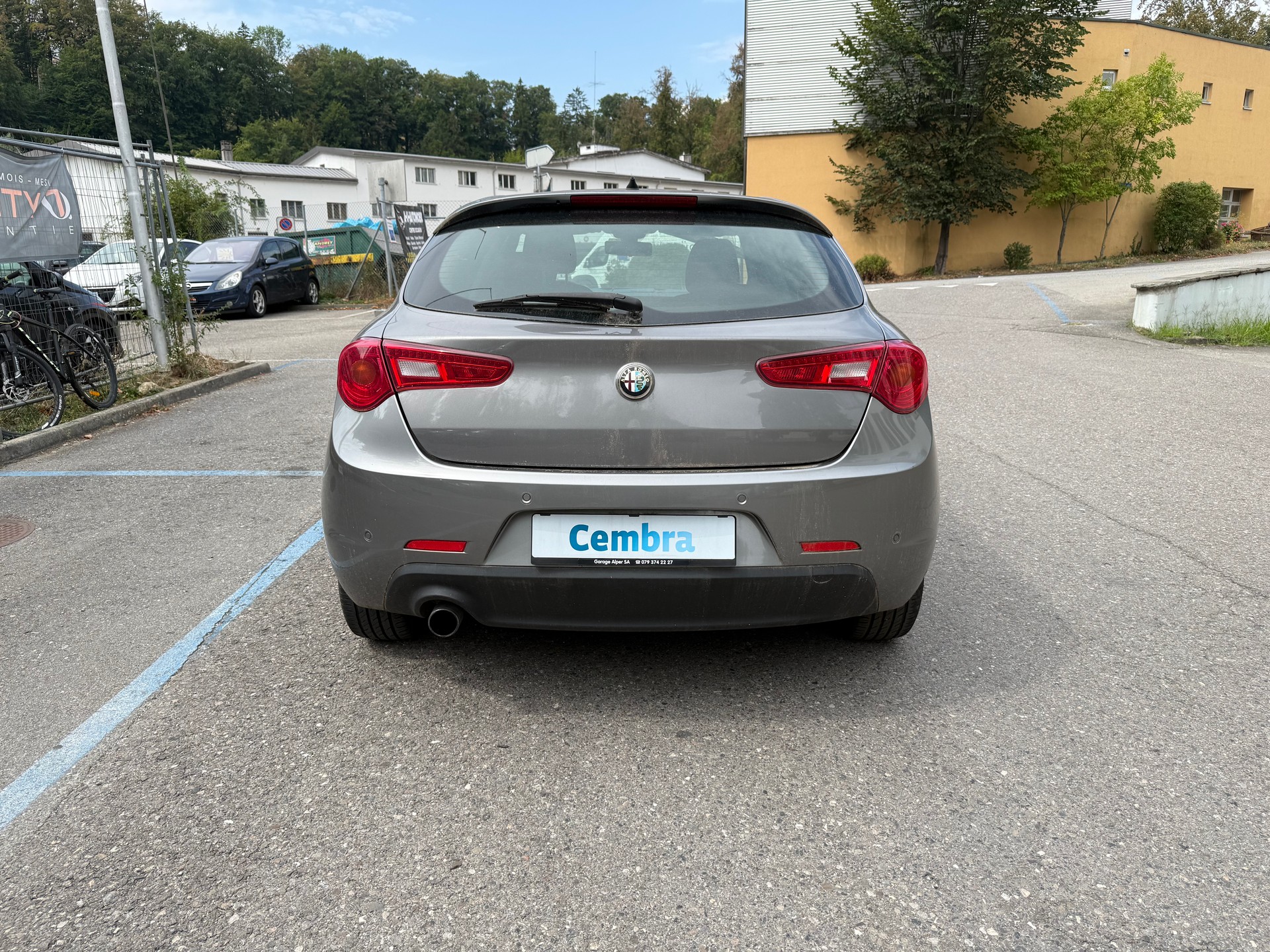 ALFA ROMEO Giulietta 1.6 JTDM Veloce-image-5