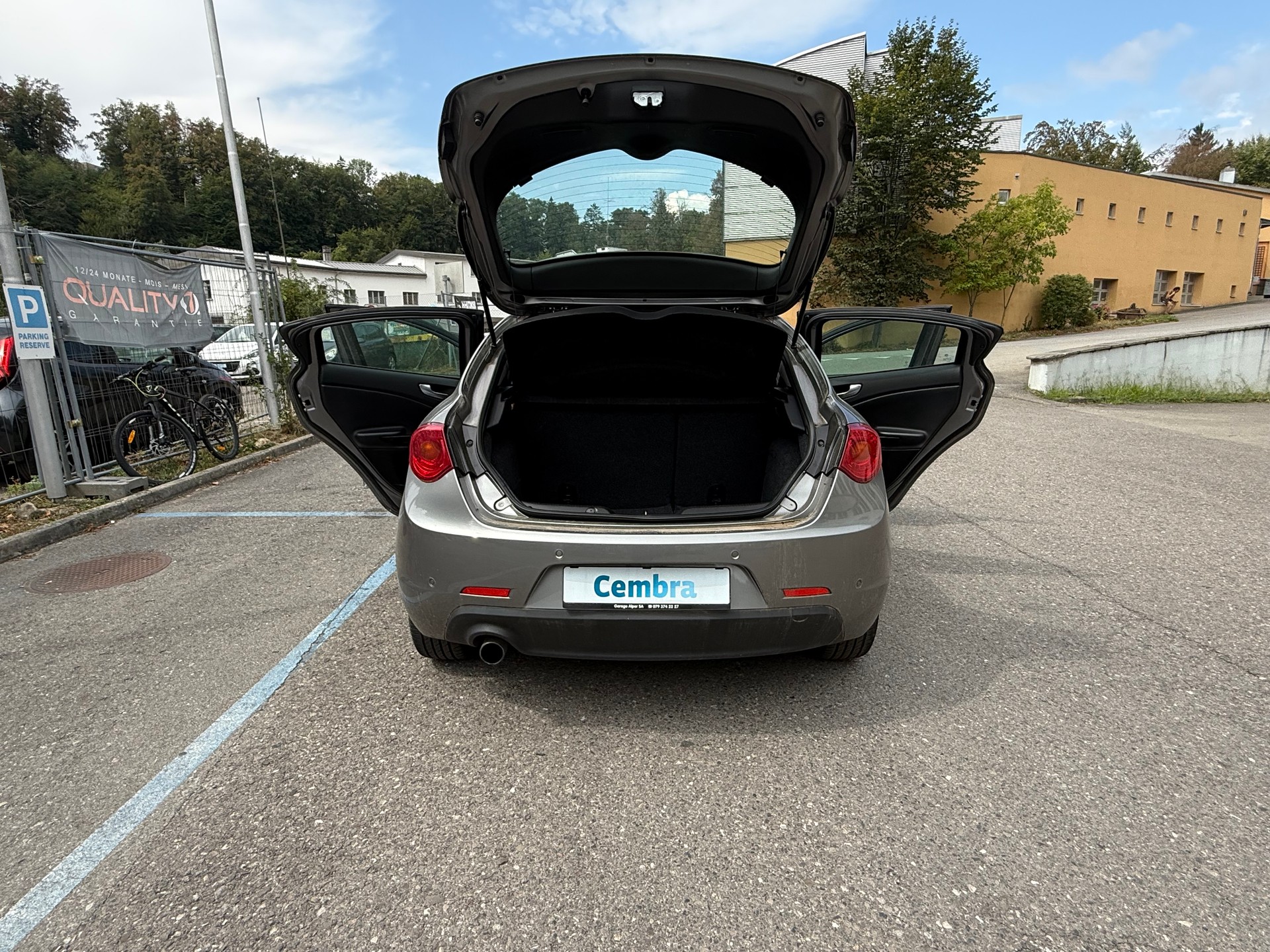 ALFA ROMEO Giulietta 1.6 JTDM Veloce-image-17