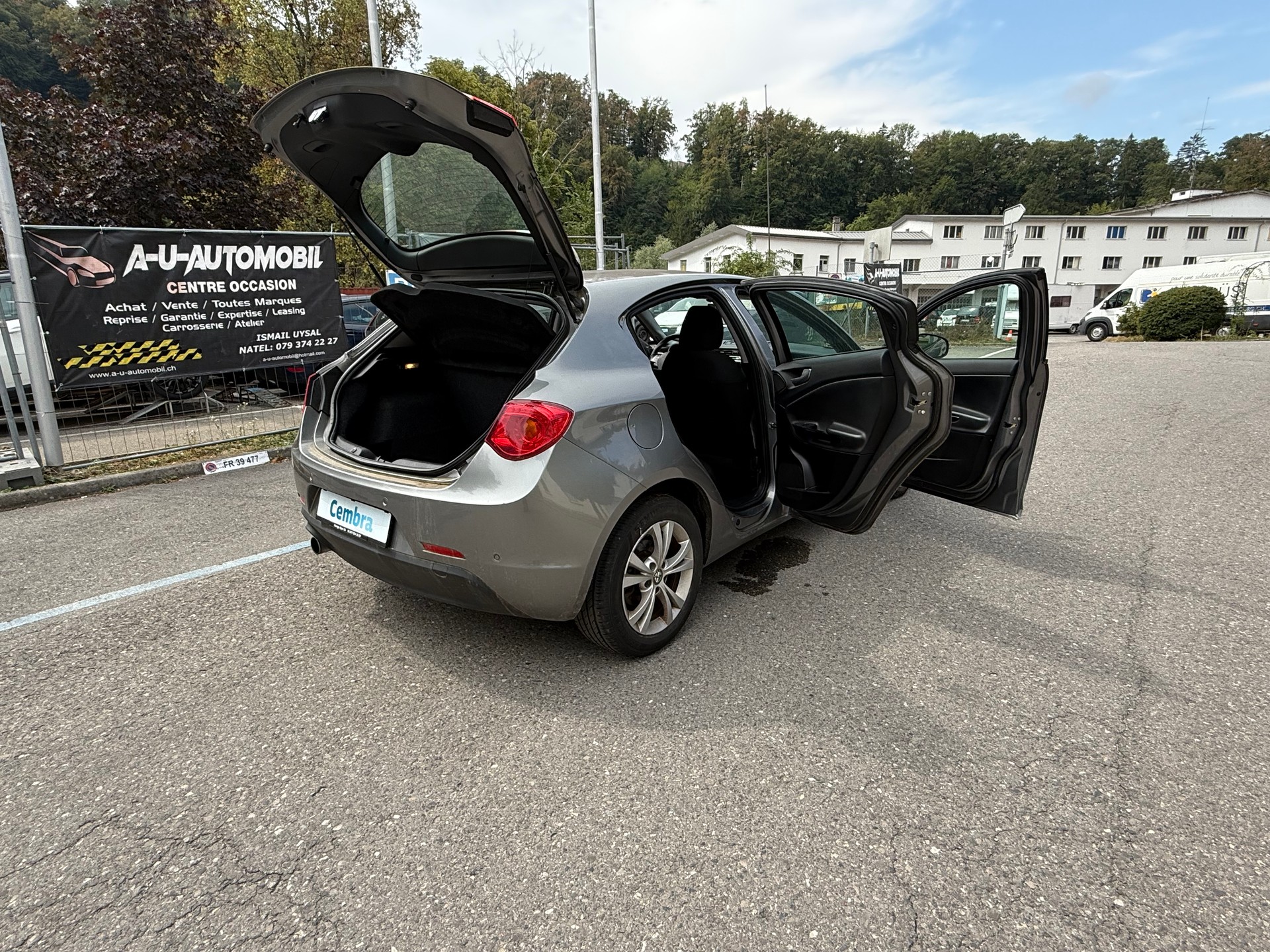 ALFA ROMEO Giulietta 1.6 JTDM Veloce-image-18