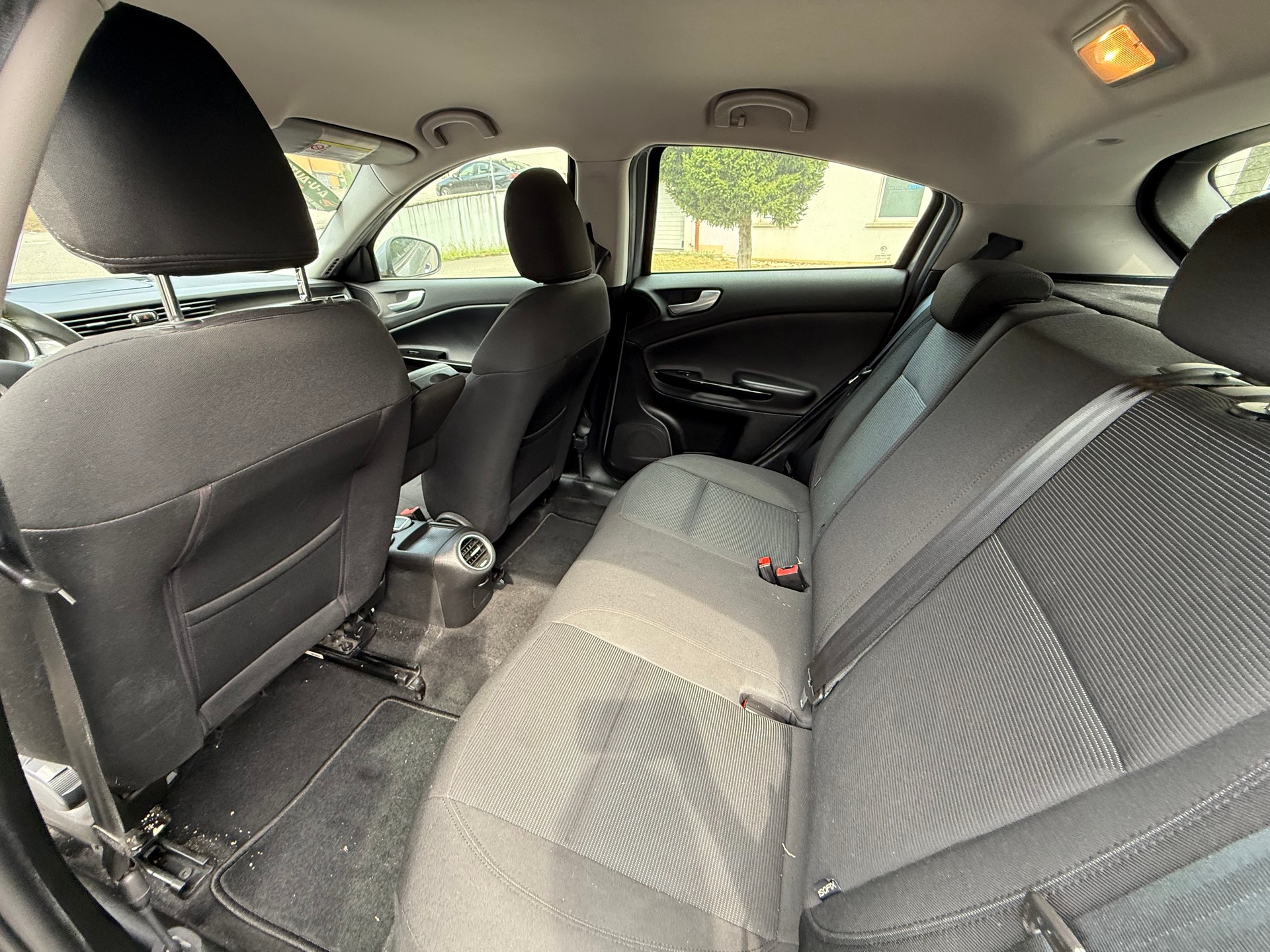 ALFA ROMEO Giulietta 1.6 JTDM Veloce-image-9