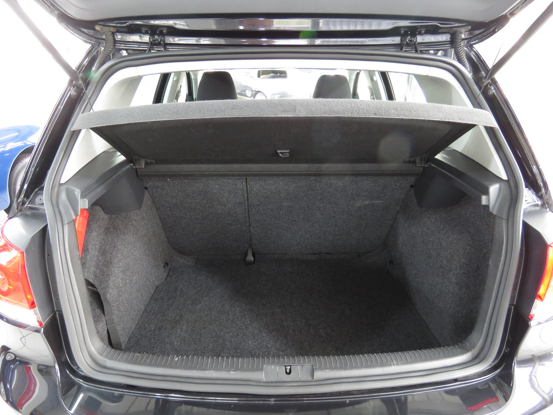 VW Golf 1.4 TSI Trendline-image-9