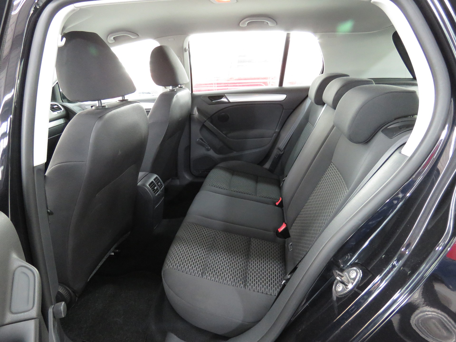 VW Golf 1.4 TSI Trendline-image-8