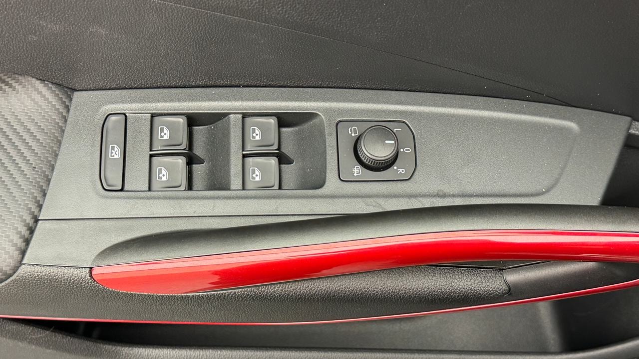 SKODA Fabia 1.5 TSI Monte Carlo DSG-image-8