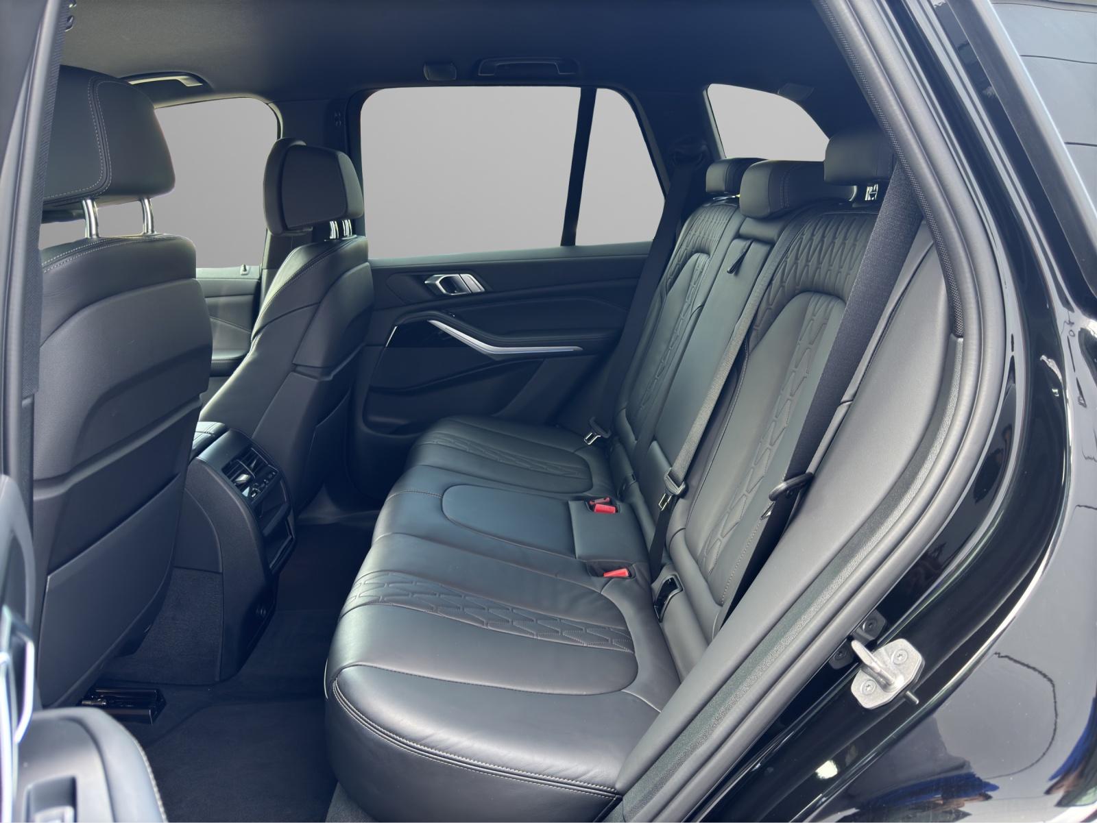 BMW X5 45e xDrive SAG-image-13