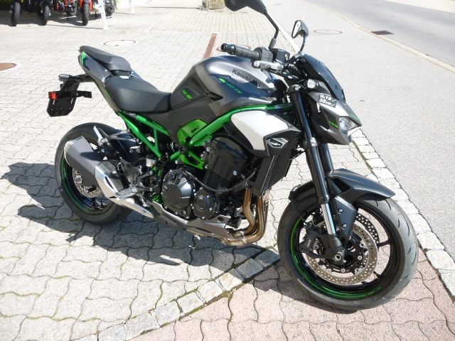 KAWASAKI Z 900 (70kW)-image-3