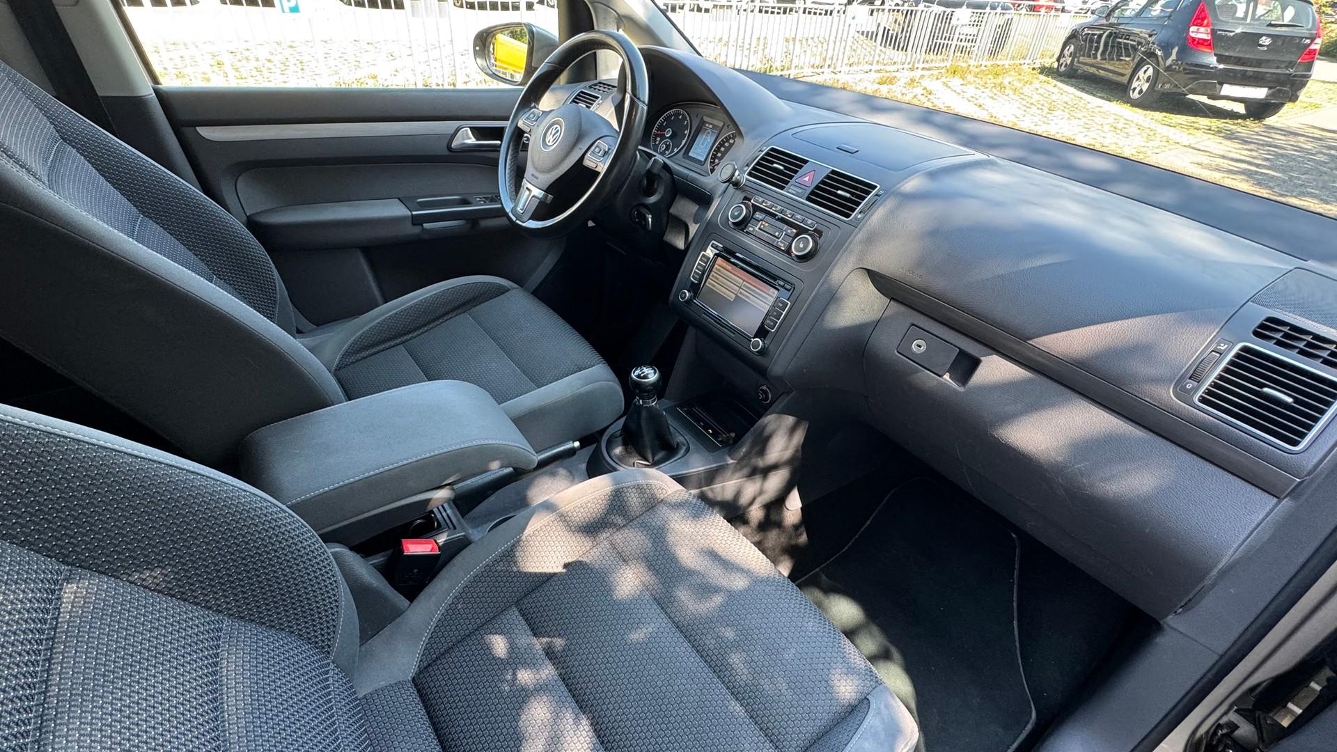 VW Touran 1.4 TSI Comfortline-image-8