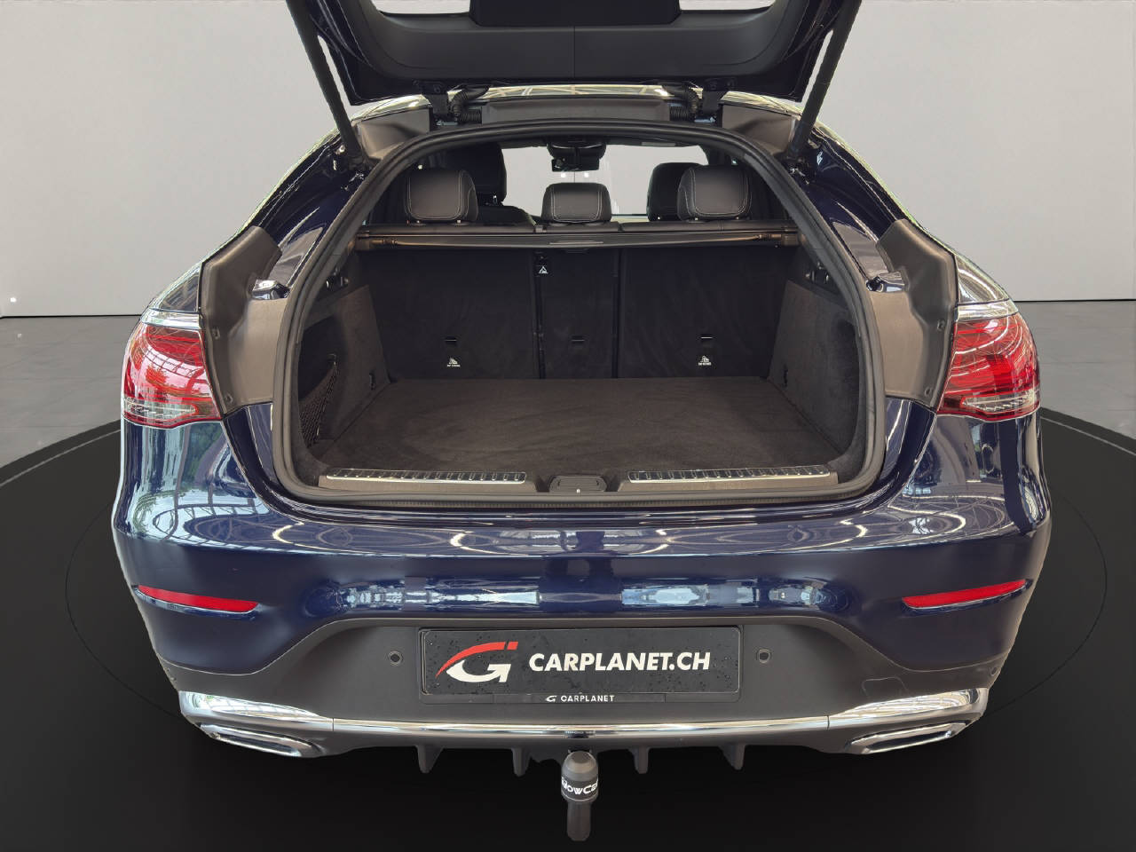 MERCEDES-BENZ GLC 300 AMG Line 4m-image-22