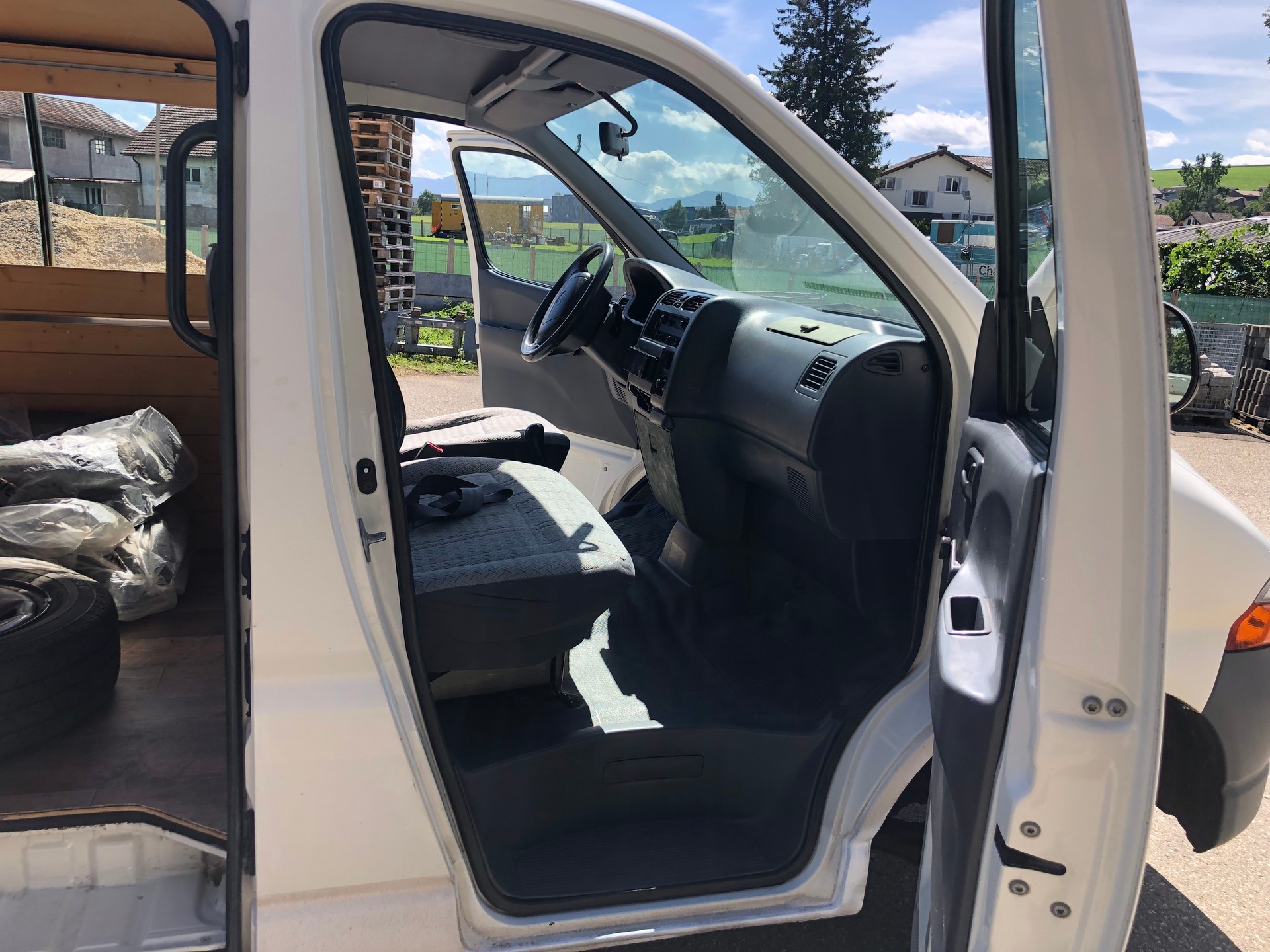 TOYOTA Hiace 2.7 Van 4x4-image-6