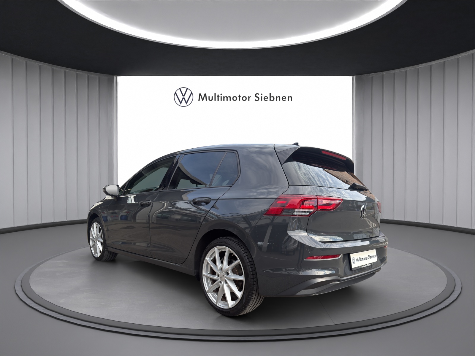 VW Golf 1.0 eTSI mHEV ACTLife DSG-image-2