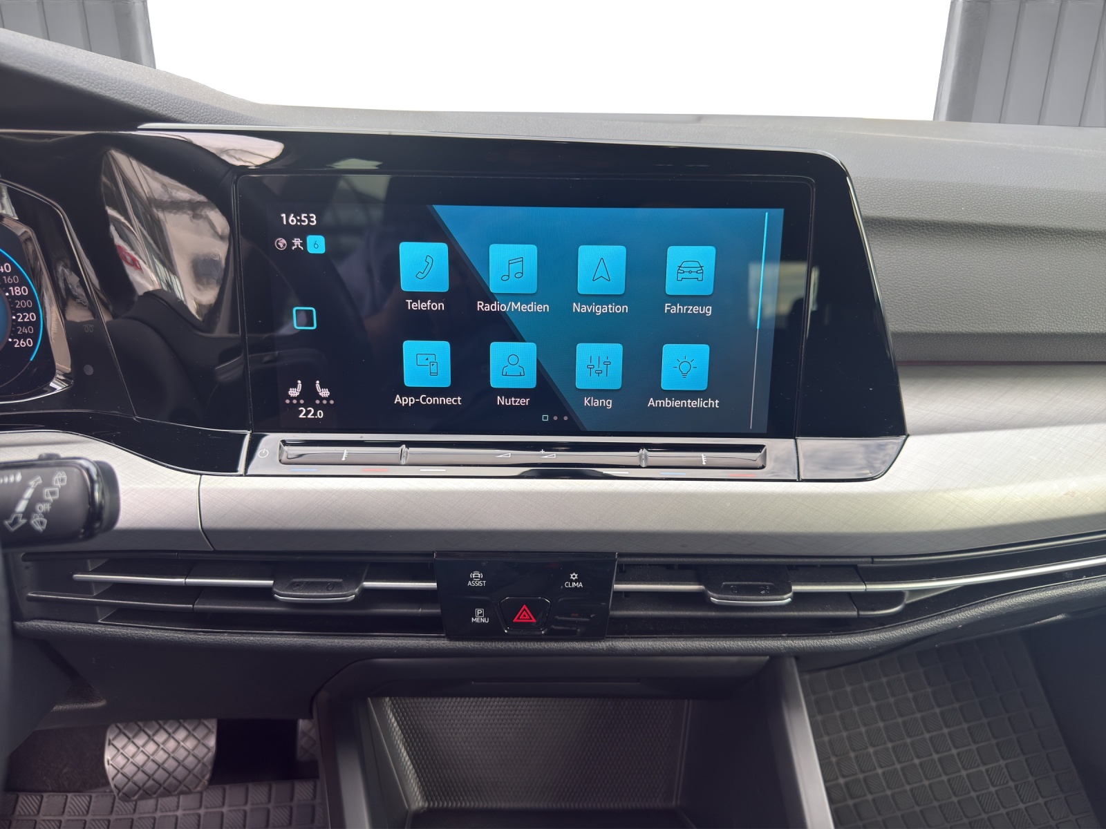 VW Golf 1.0 eTSI mHEV ACTLife DSG-image-12