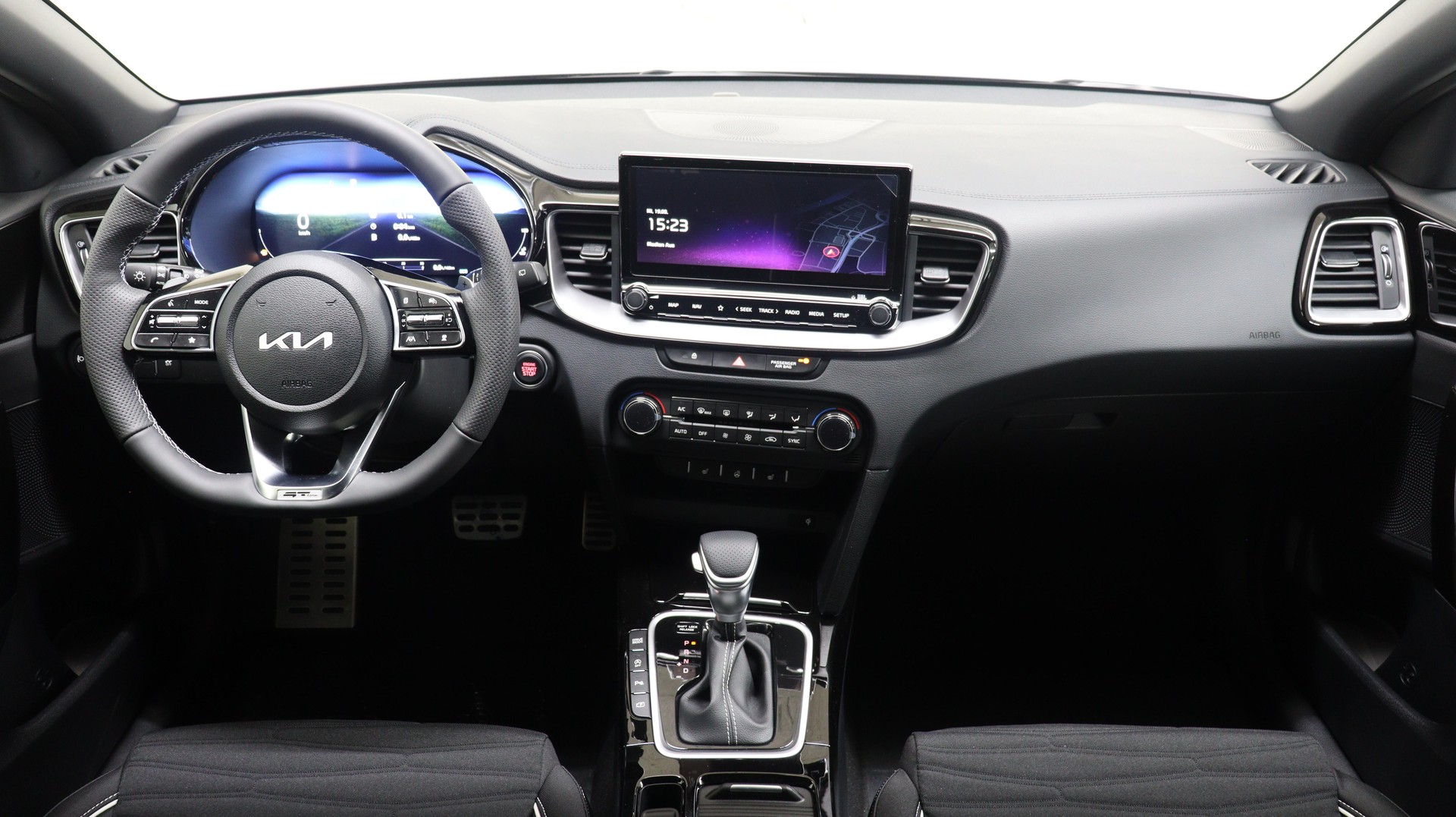 KIA Ceed 1.5 T-GDi MHEV GT-Line-image-5